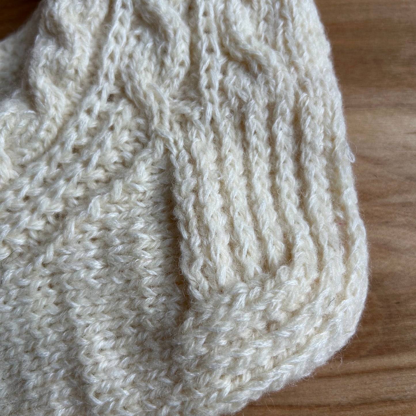 Baltas siltās zeķes 37,5.-39,5. izm. (LARE 38)