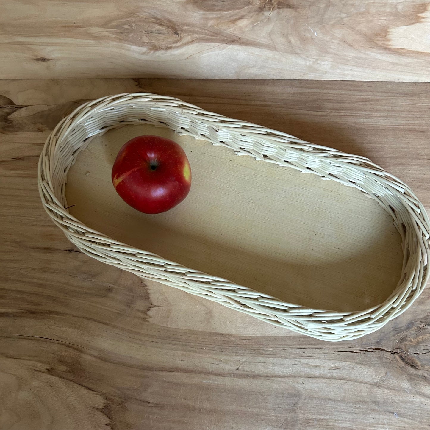 Mizotu klūgu groziņš  garenas formas (SALA 192)