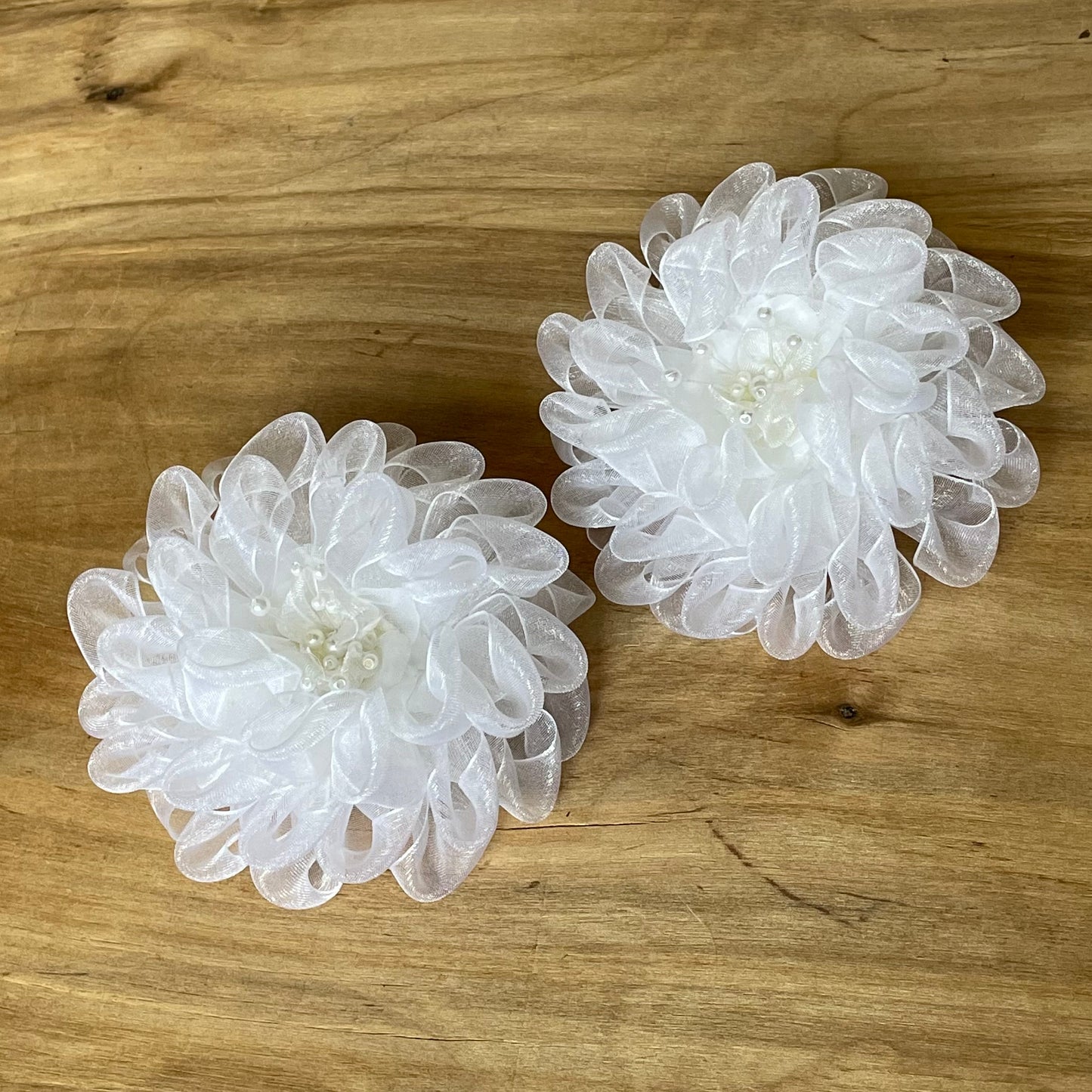 Balta matu gumija zieda formā (IRFI 33) - www.tiptip.lv 