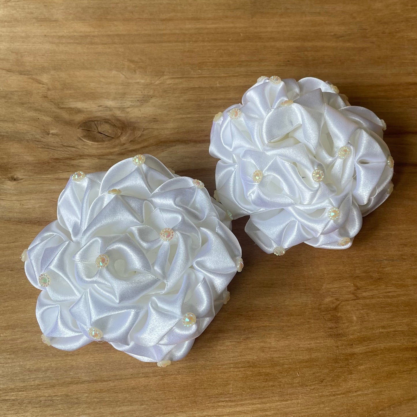 Balta matu rota ar pērlītēm (IRFI 5) - www.tiptip.lv 