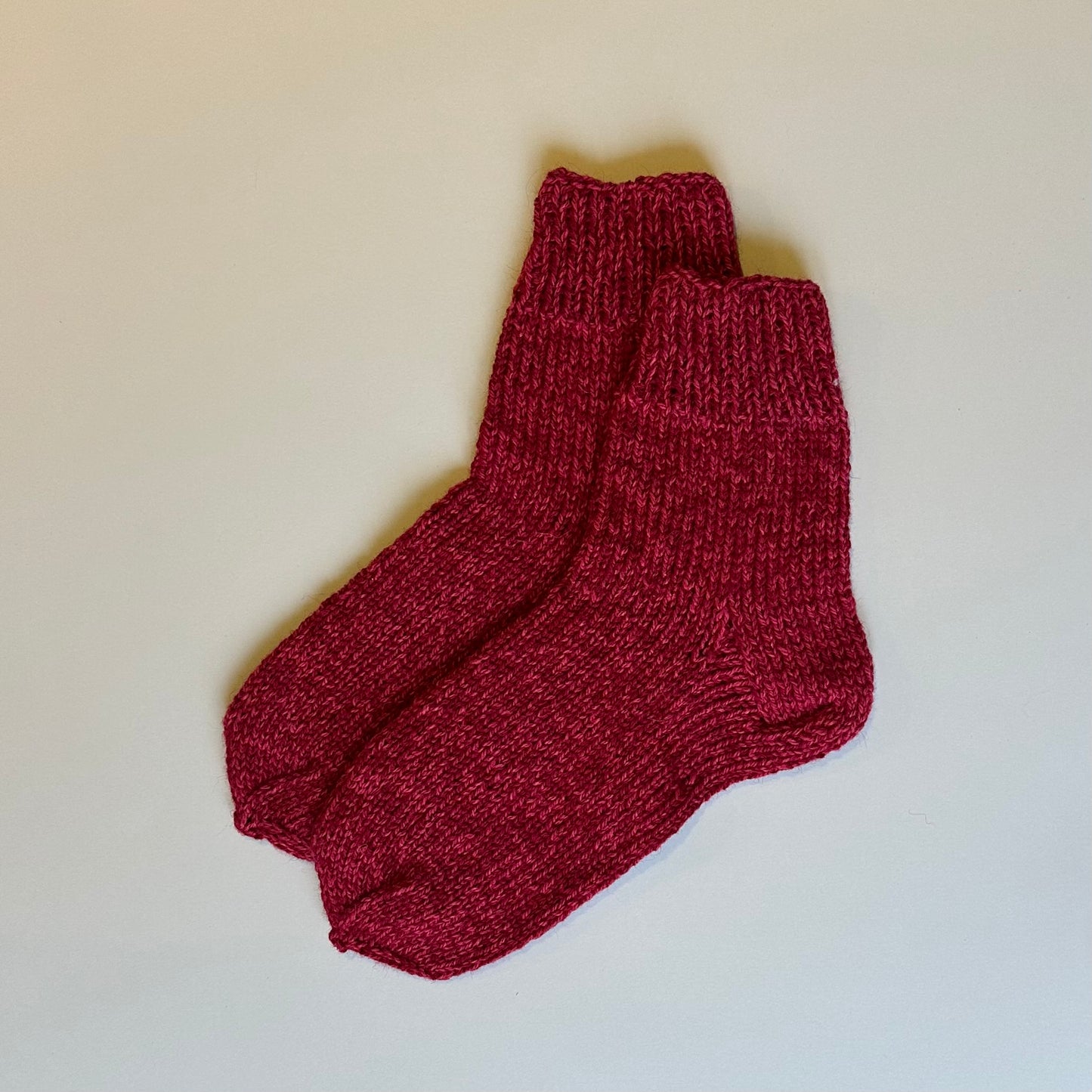 Bordo sarkanas siltās zeķes 43.-45.izm. (INBE 30) - www.tiptip.lv 