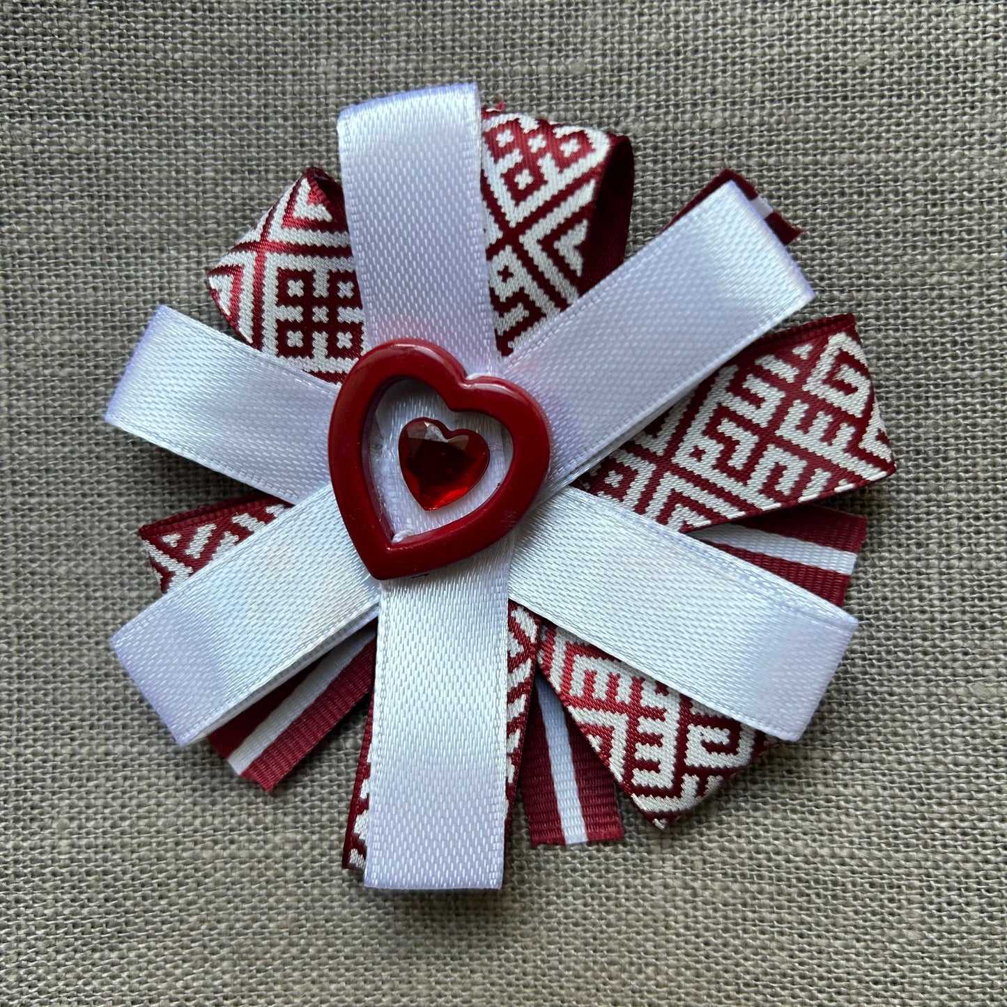 Latviska piespraude (ALMA 192)