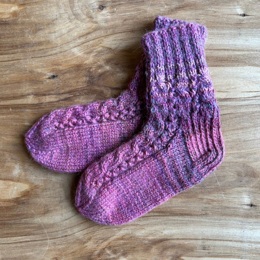 Raibas - rozā / lillā siltās zeķes 39.-41. izm. (LARE 49)