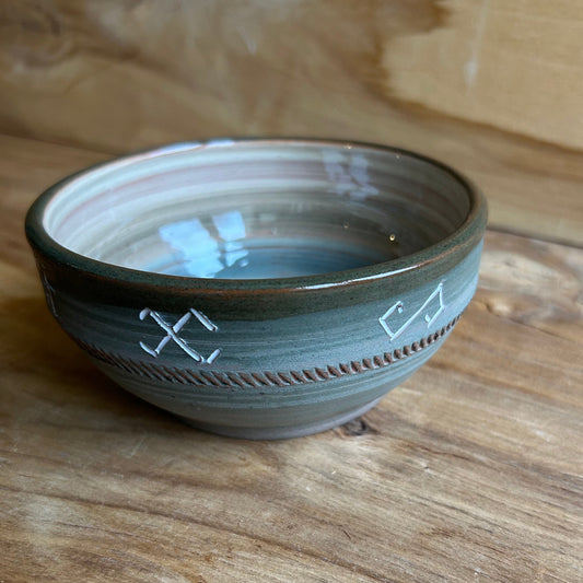 Maza māla bļodiņa zaļā krāsā (MASP 138)