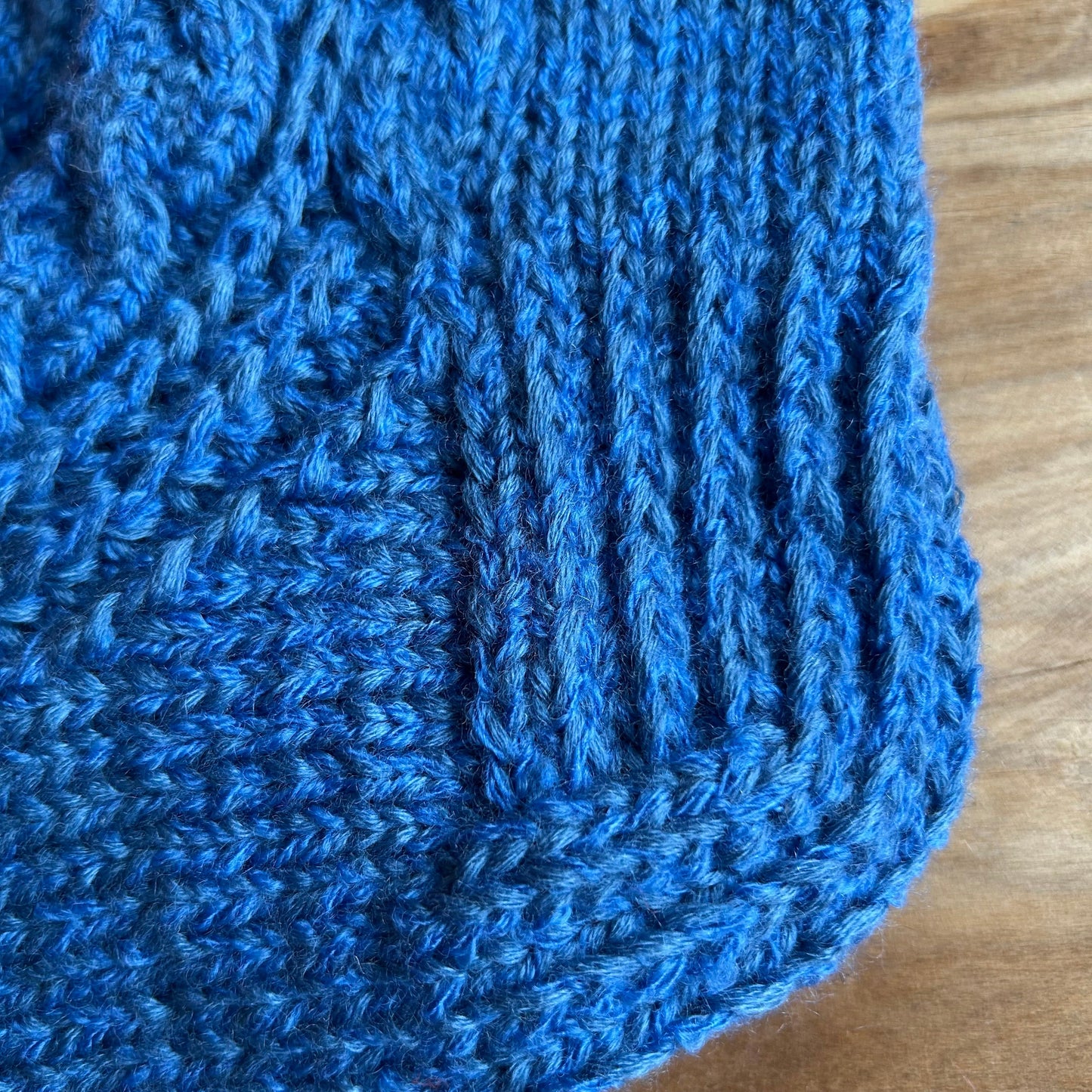 Zilas siltās zeķes 40,5.-42,5. izm. (LARE 37)