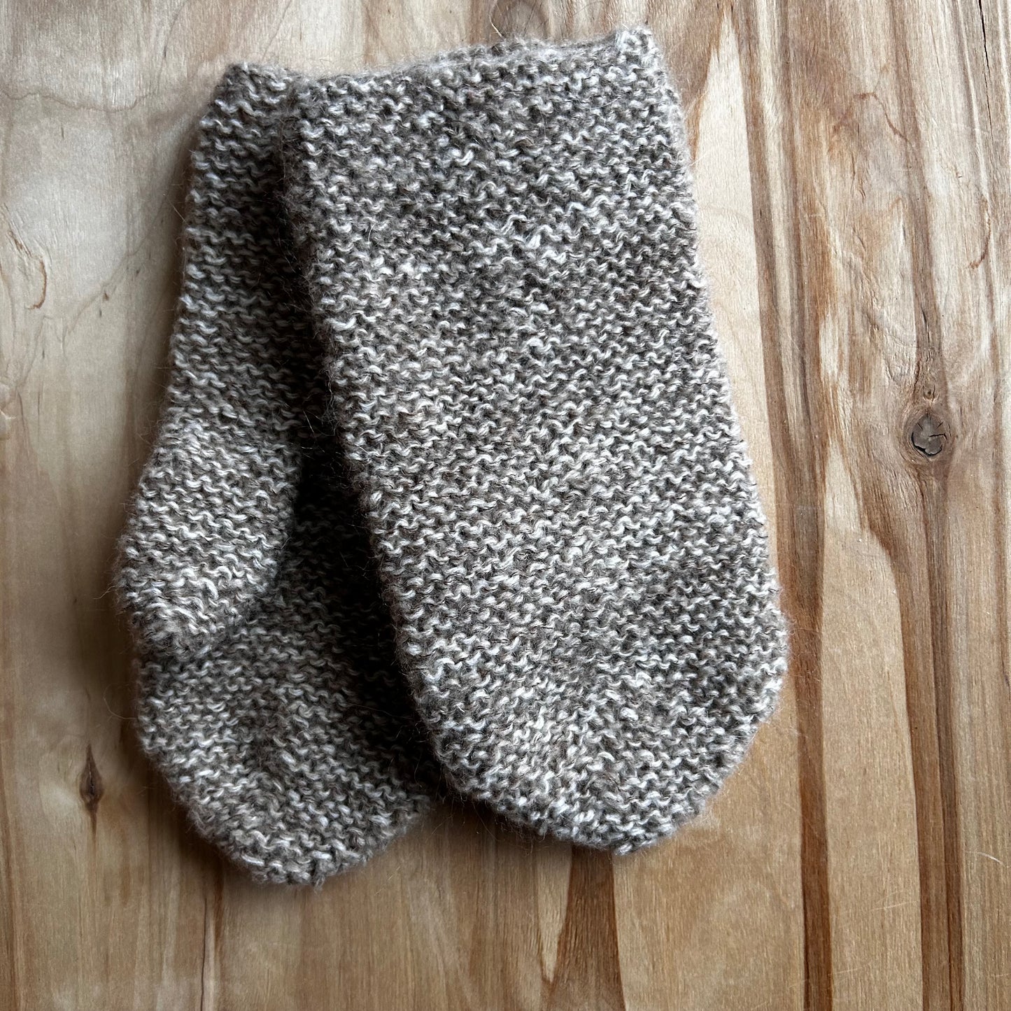 Gaiši brūni adīti dūraiņi (VEPA 171)