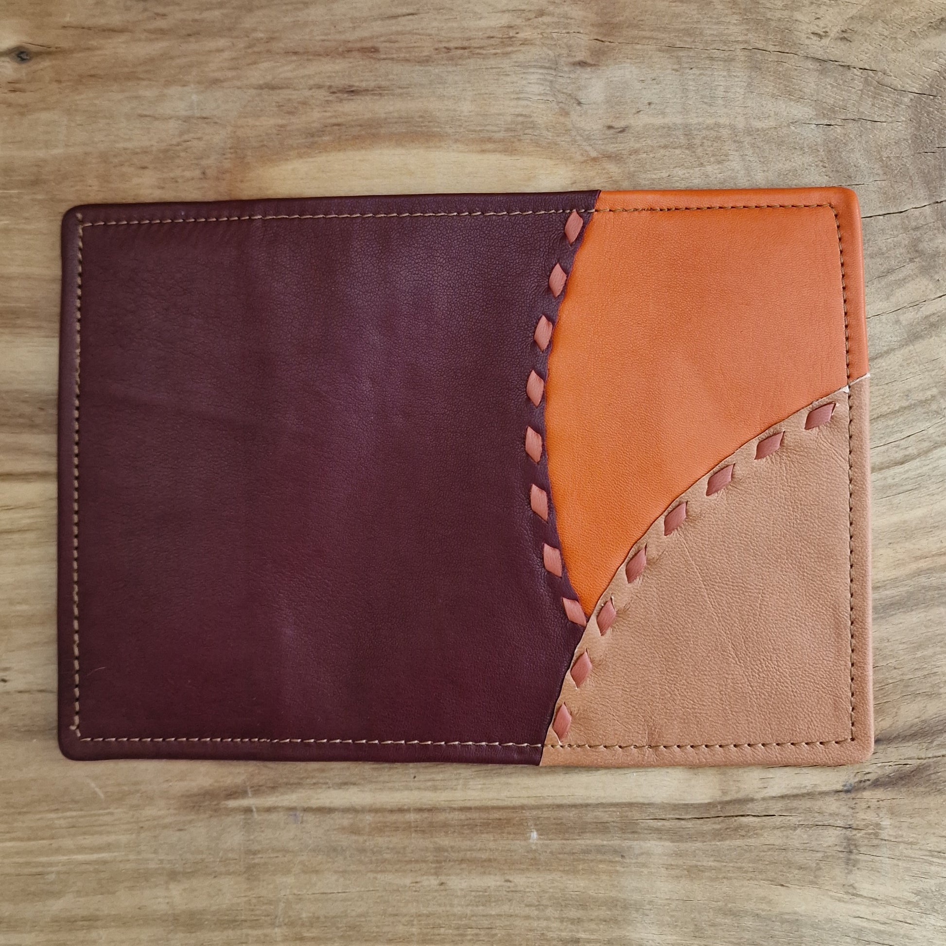 Dabīgās ādas pases vāciņi / bordo / oranži / brūni loki (RARA 230) - www.tiptip.lv 