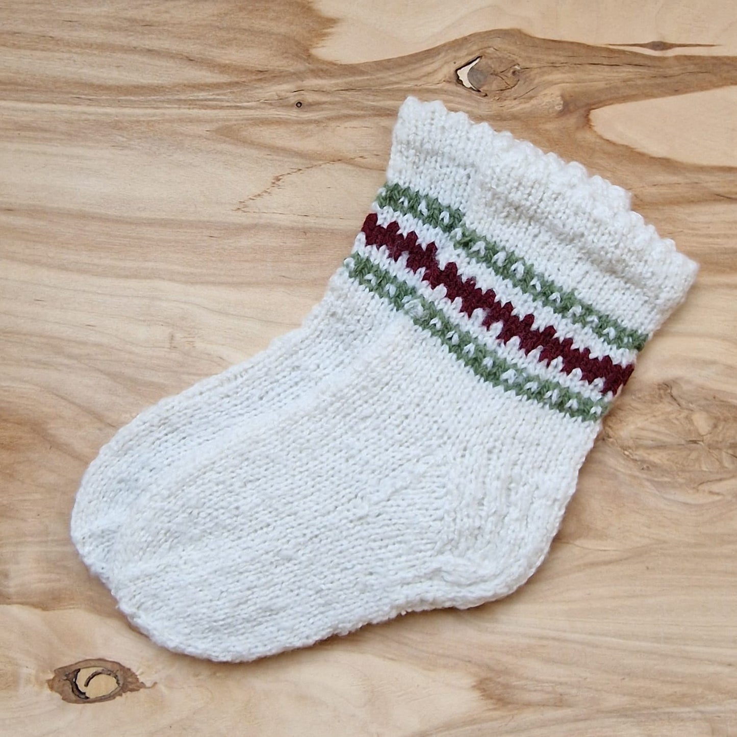 Deju zeķes bērniem ar bordo un sūnu zaļu rakstu 26.-28.izm. (INPO 86) - www.tiptip.lv 