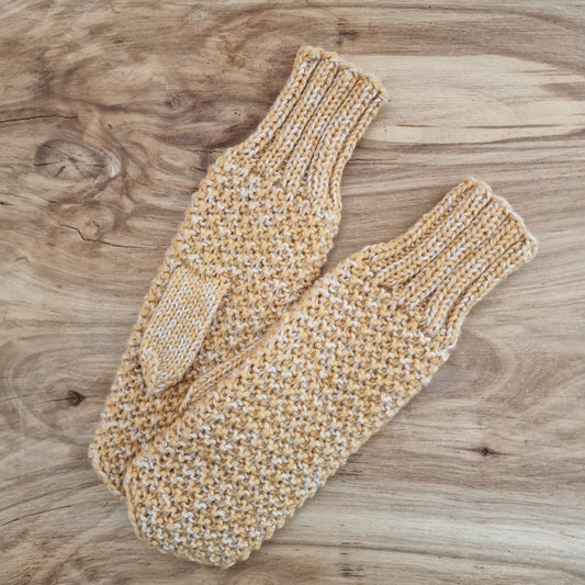 Dzeltenbrūni dūraiņi "zosādiņas rakstā" (VEPA 116) - www.tiptip.lv 