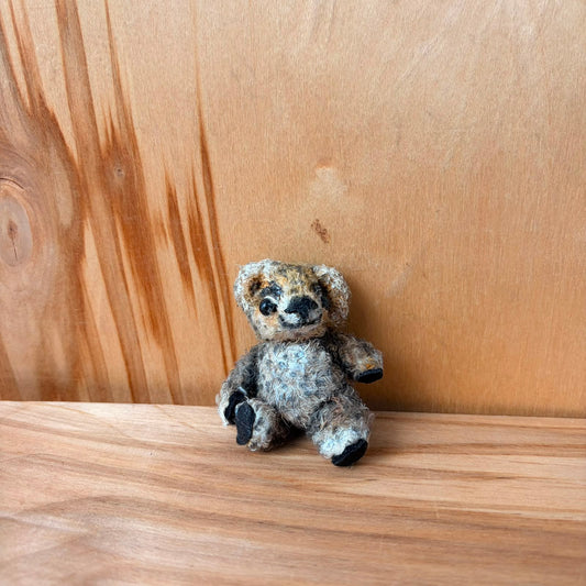 Miniatūrs dzīvnieciņš  (LIPA 1)