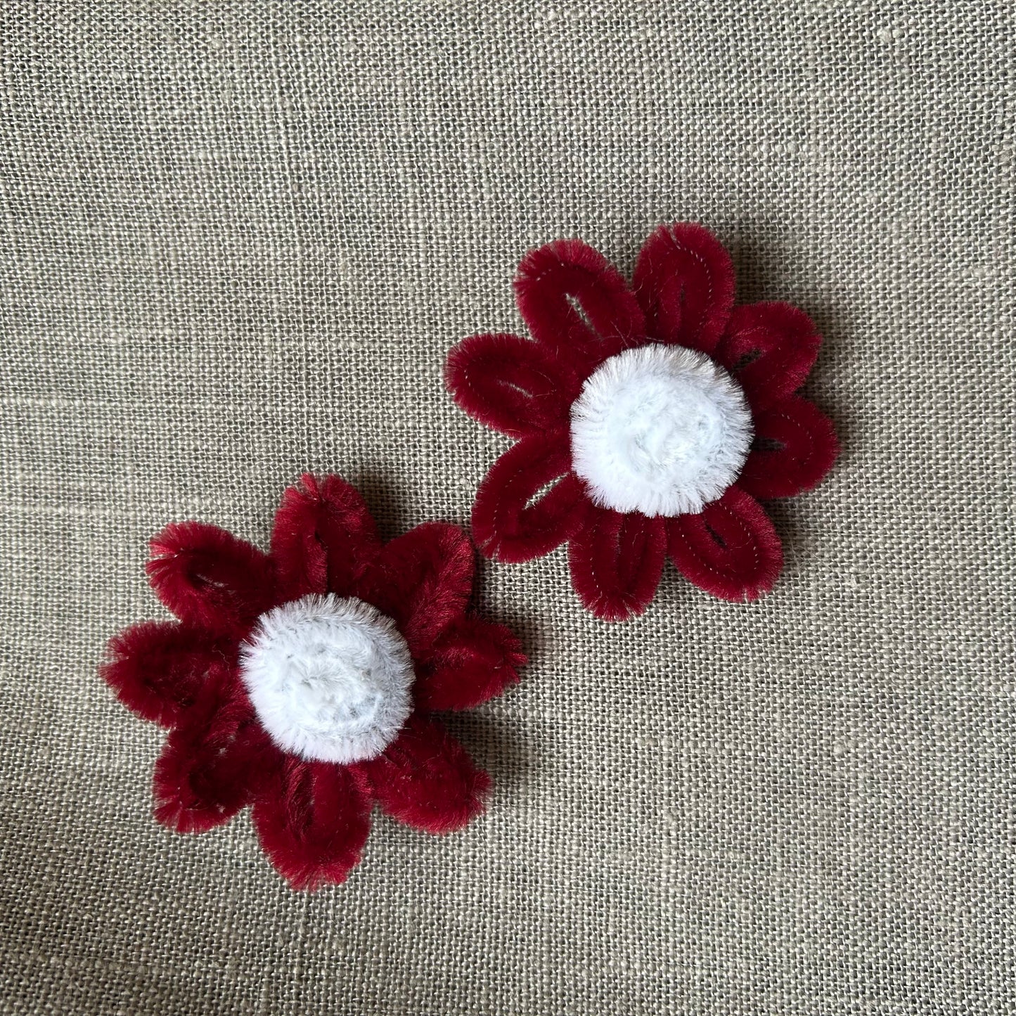 Latviska piespraude (AIPU 126)