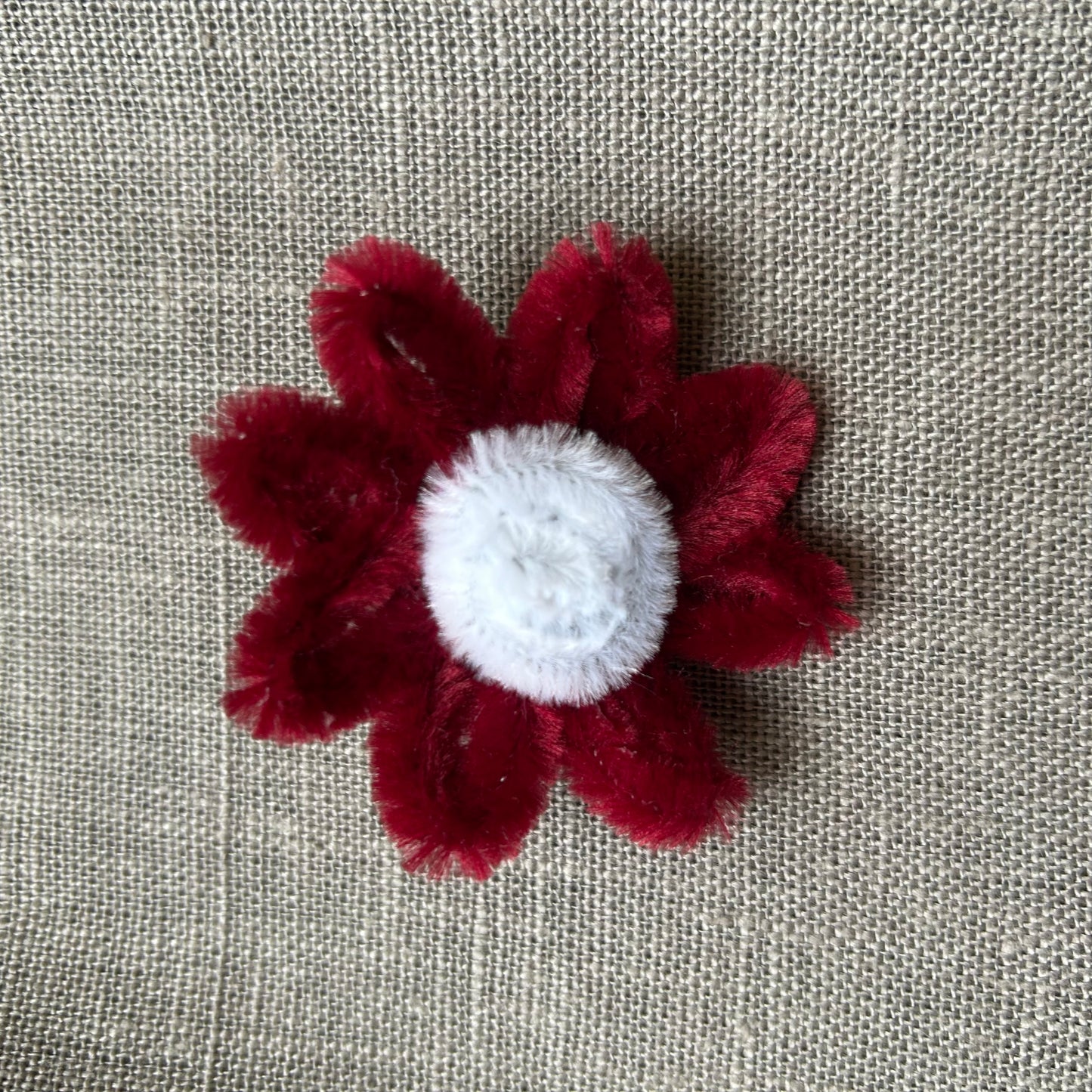 Latviska piespraude (AIPU 126)