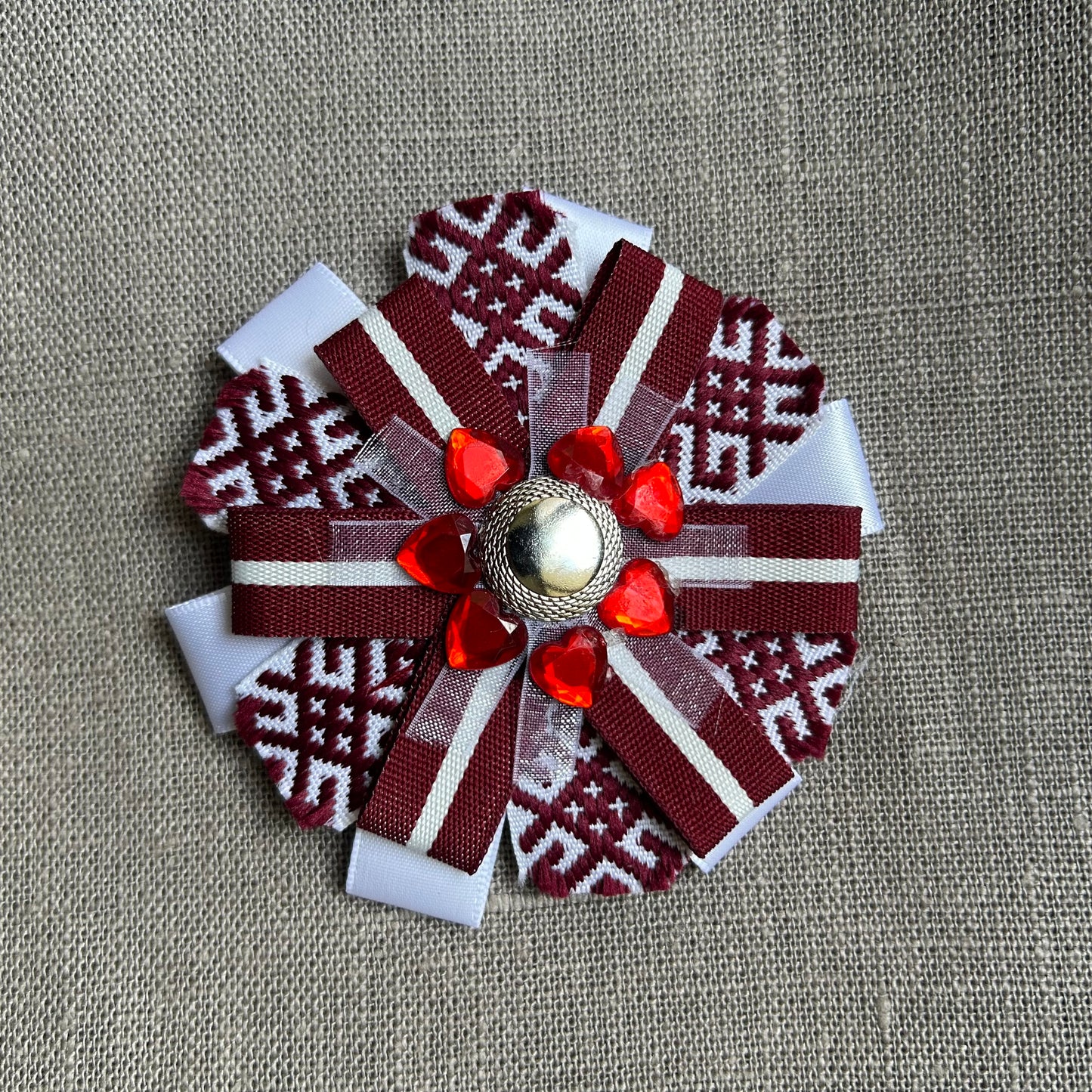 Latviska piespraude (ALMA 180)