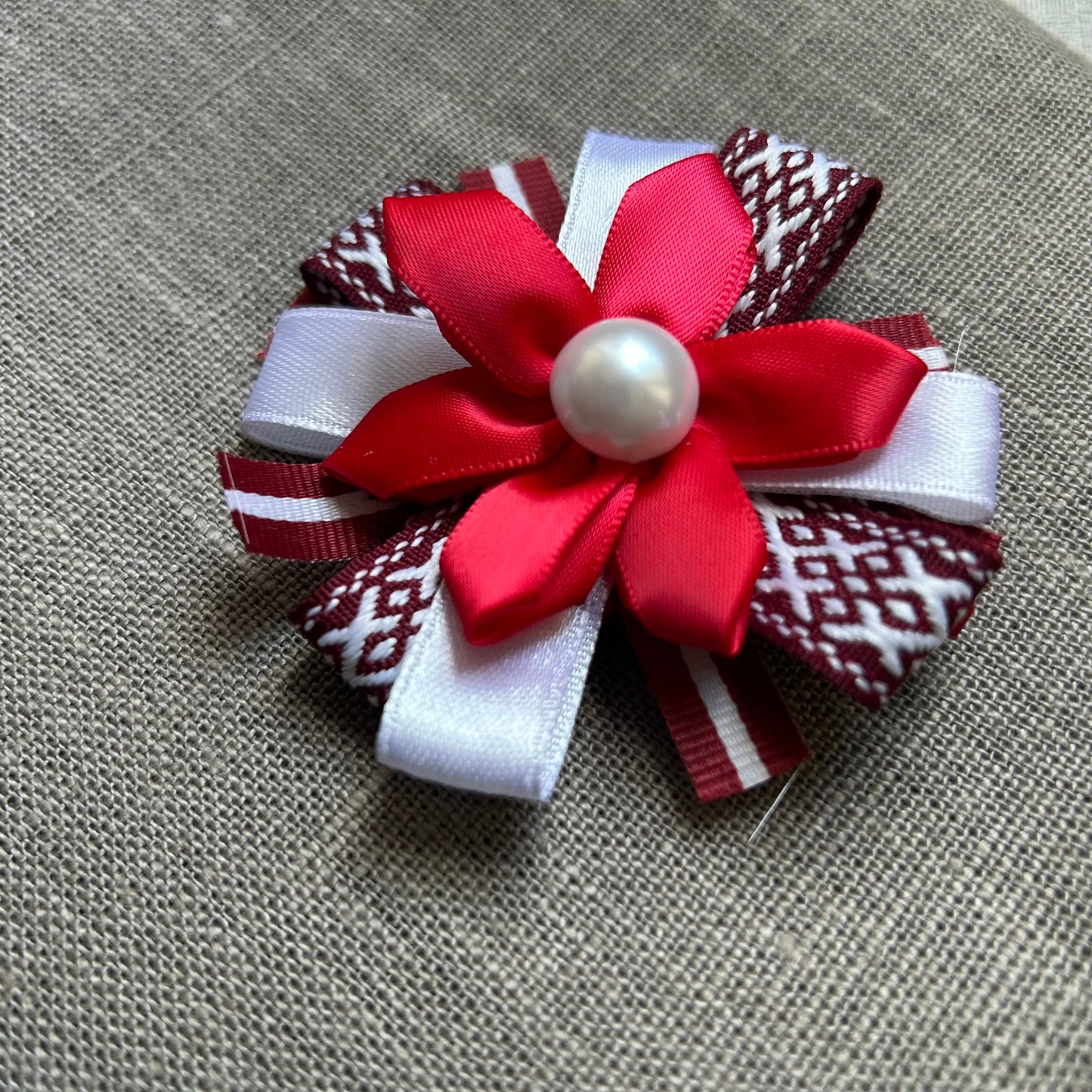 Latviska piespraude (ALMA 191)