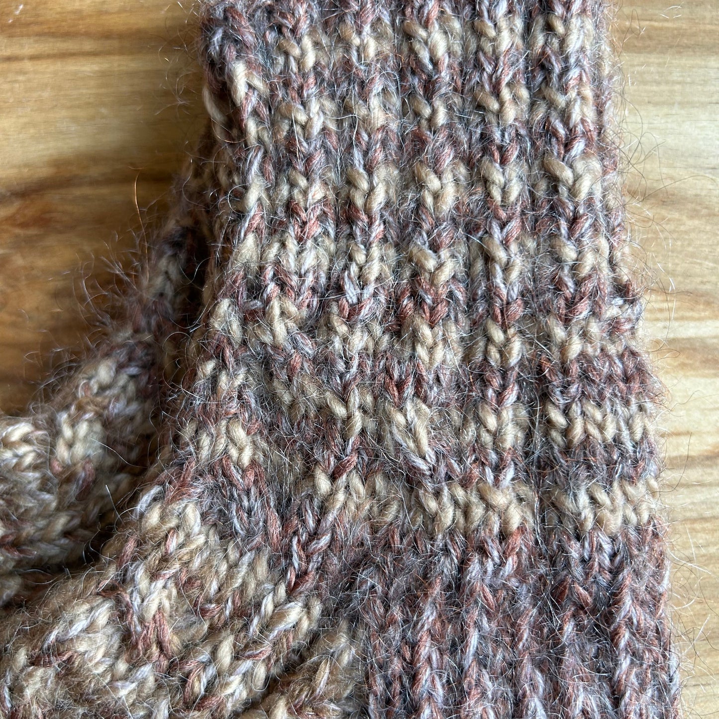 Brūnas siltās zeķes 42.-44. izm. (LARE 43)