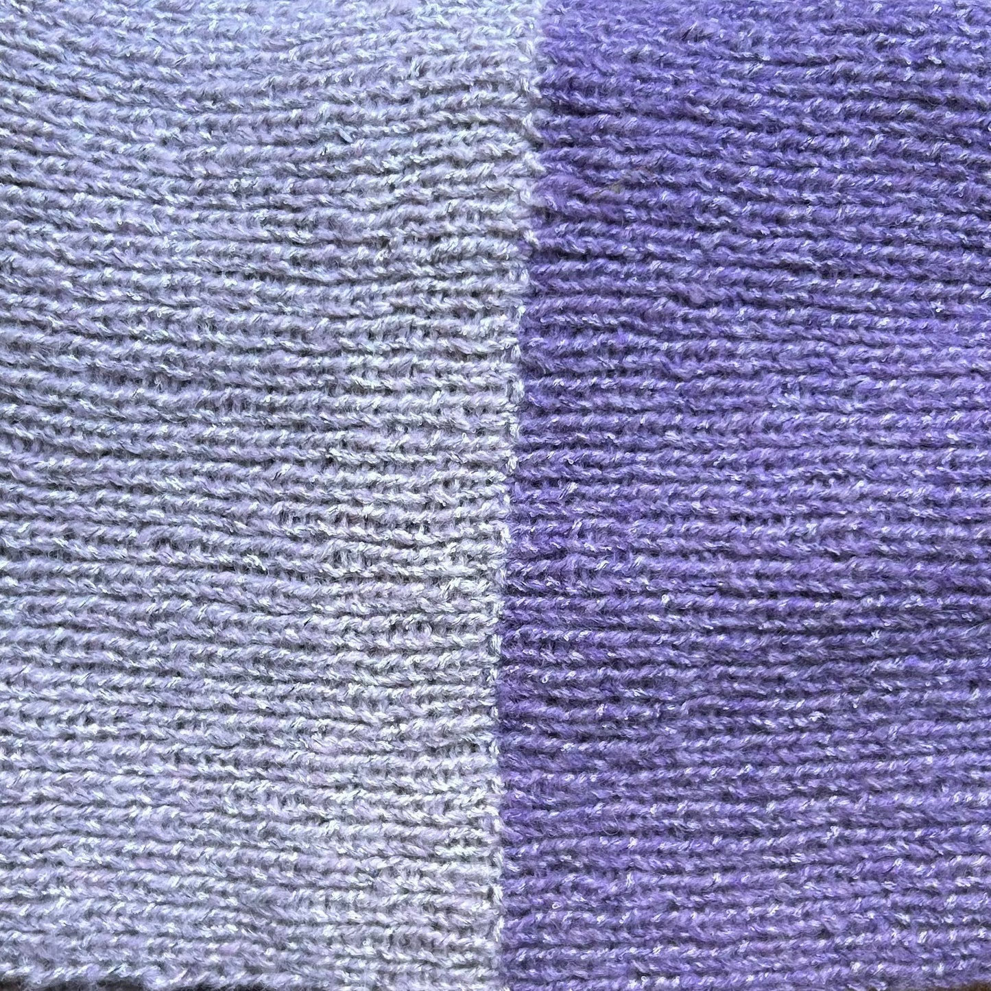 Rokām adīta pelēkrozā / lillā mohēras šalle (RECE 67)