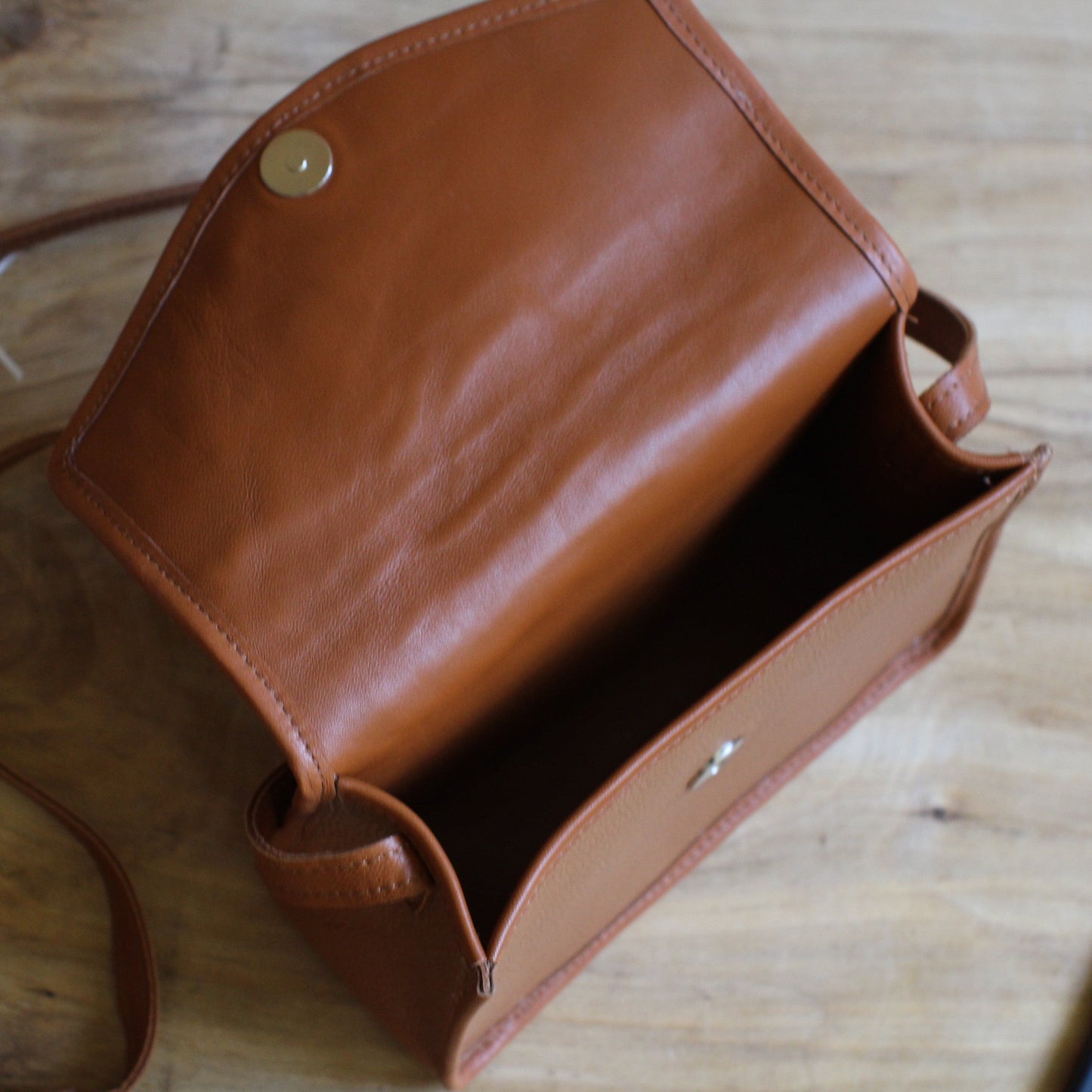 Brūna ādas soma (RARA 237)