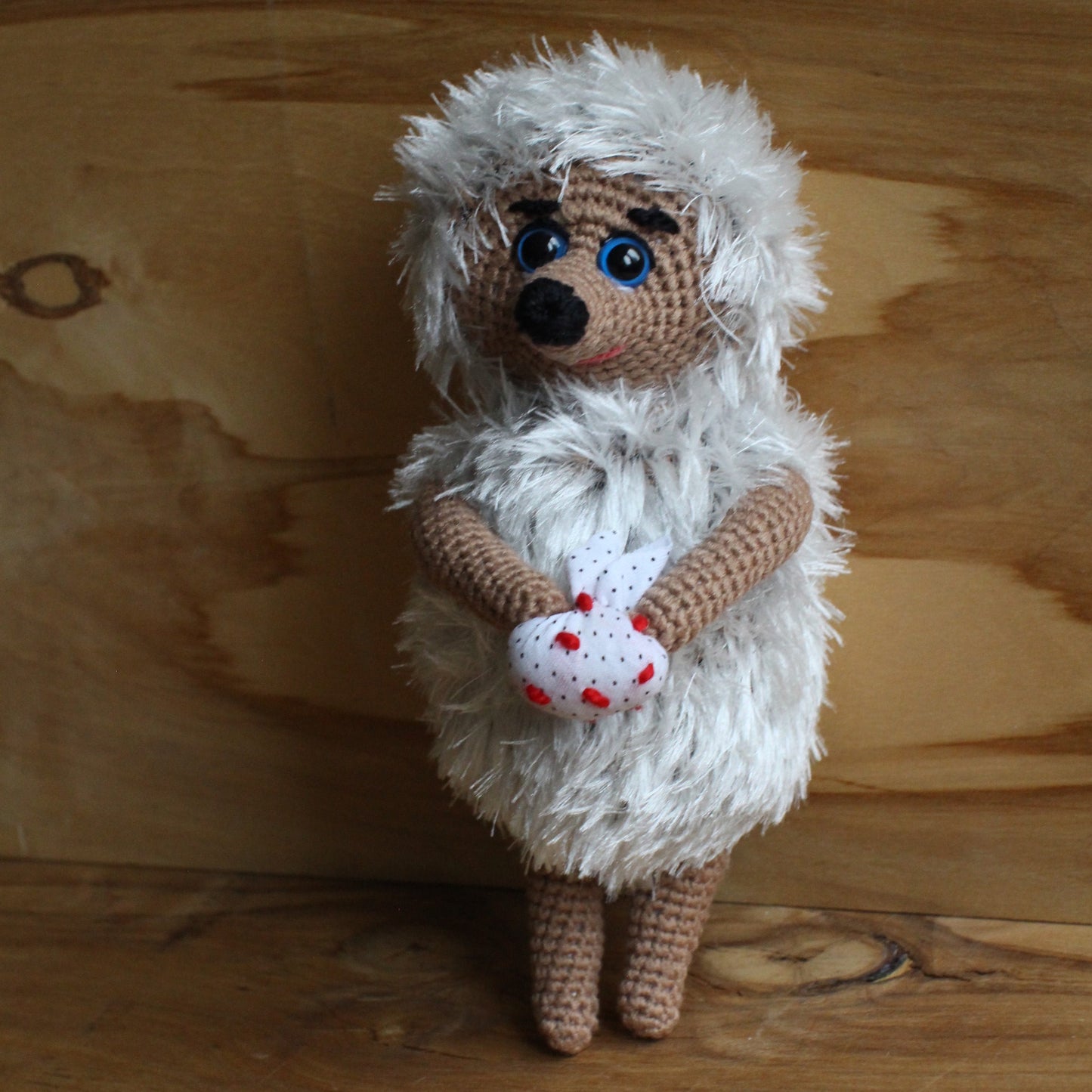 Tamborēta rotaļlieta bērniem/pieaugušajiem Ezītis miglā  (INBA 14)