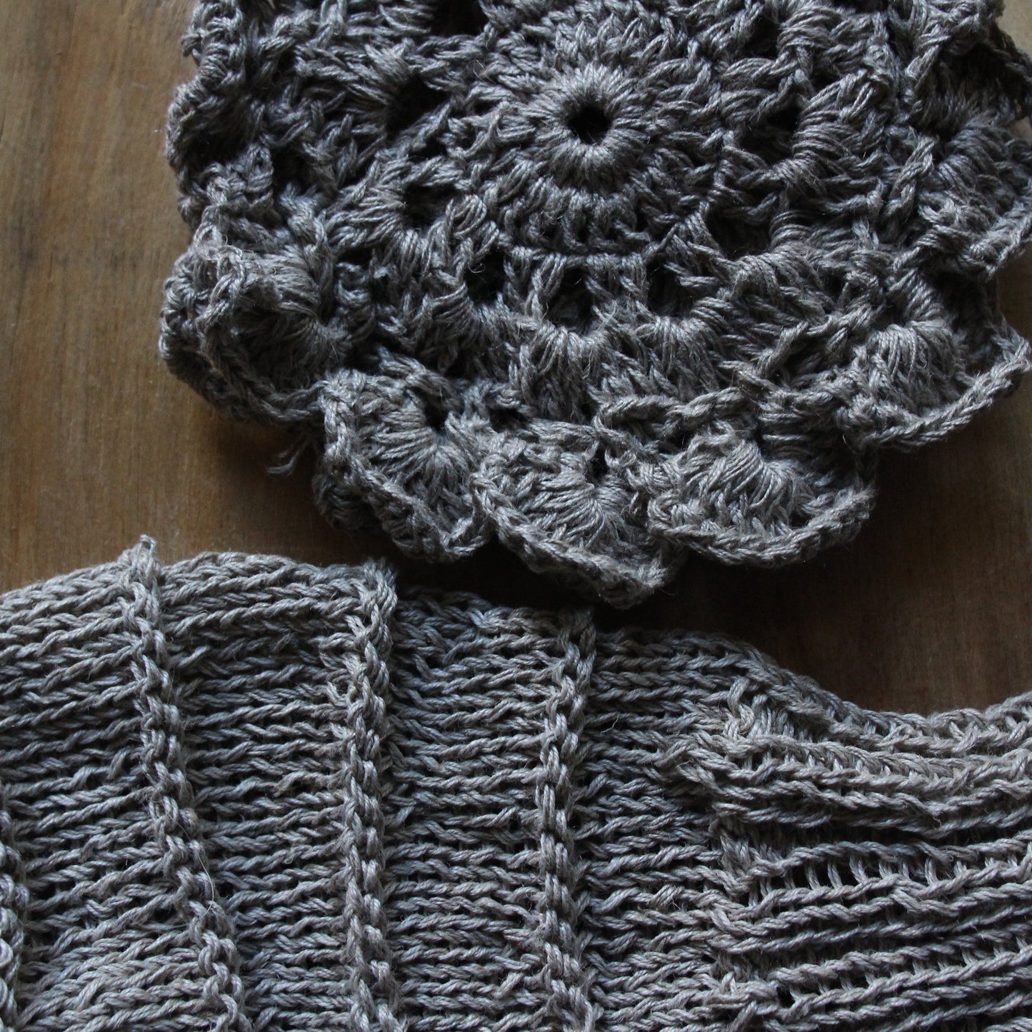 Tamborēts lina  pirts lietu komplekts  (INBA 35)