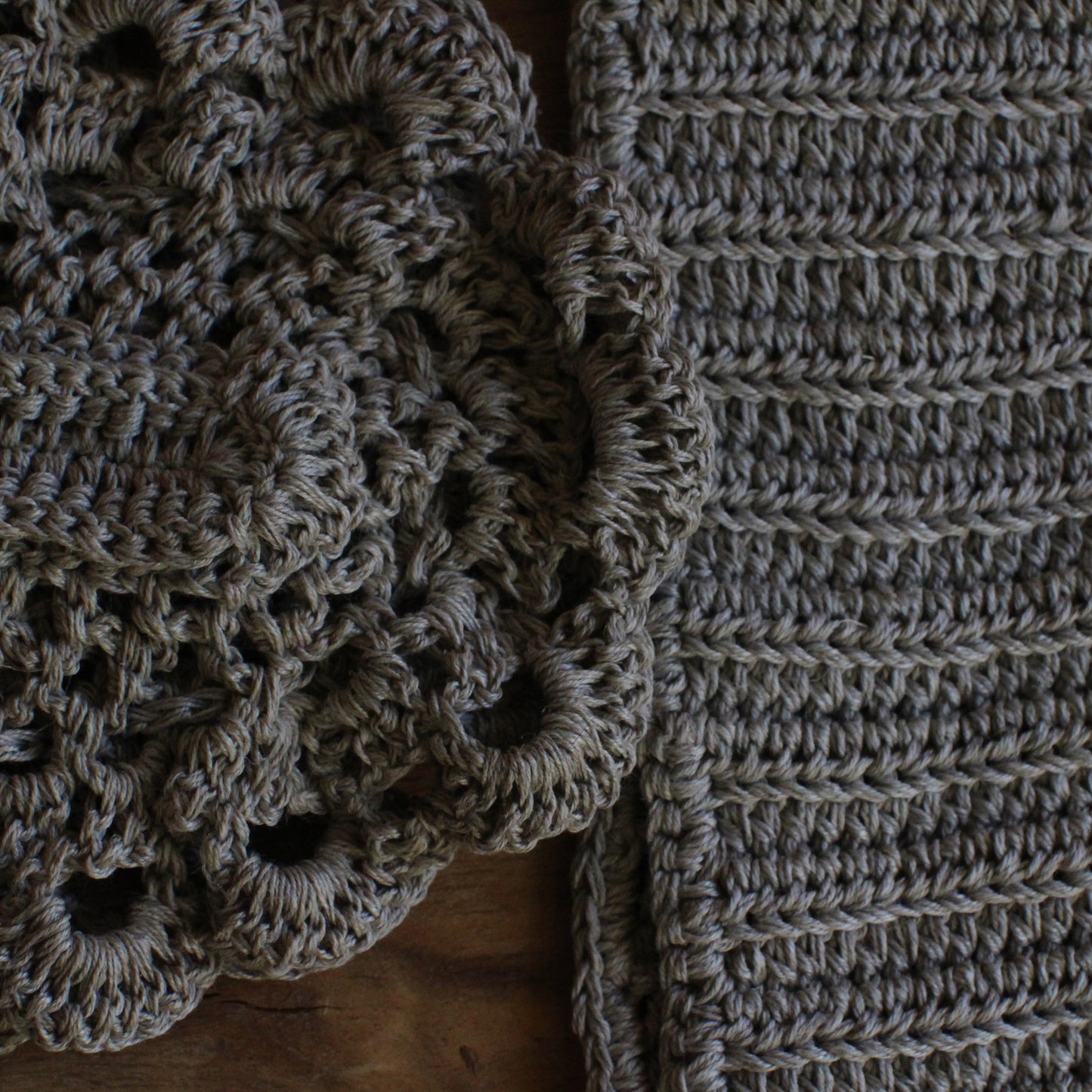 Tamborēts lina  pirts lietu komplekts  (INBA 34)