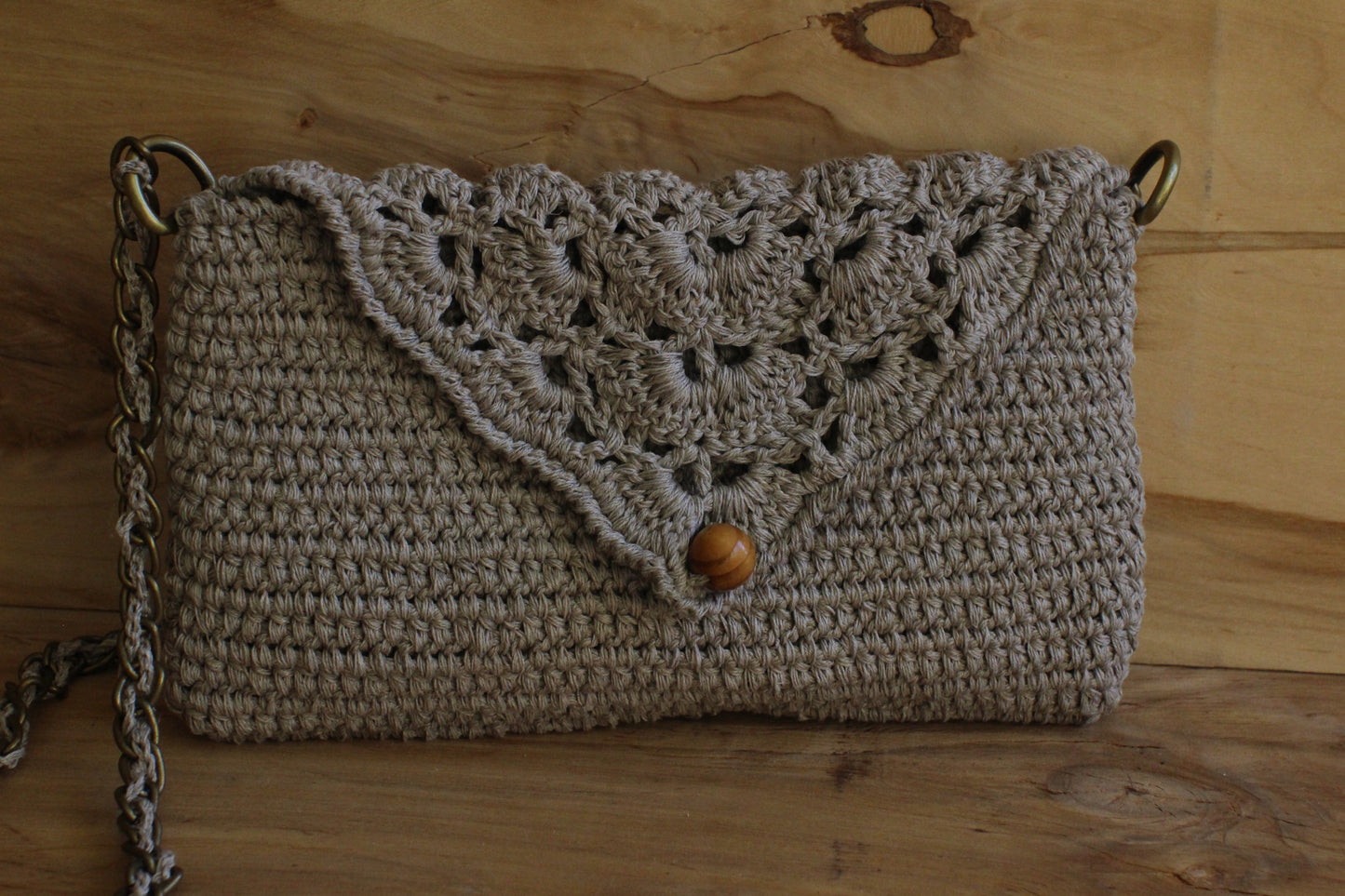 Tamborēta lina somiņa (INBA 11)