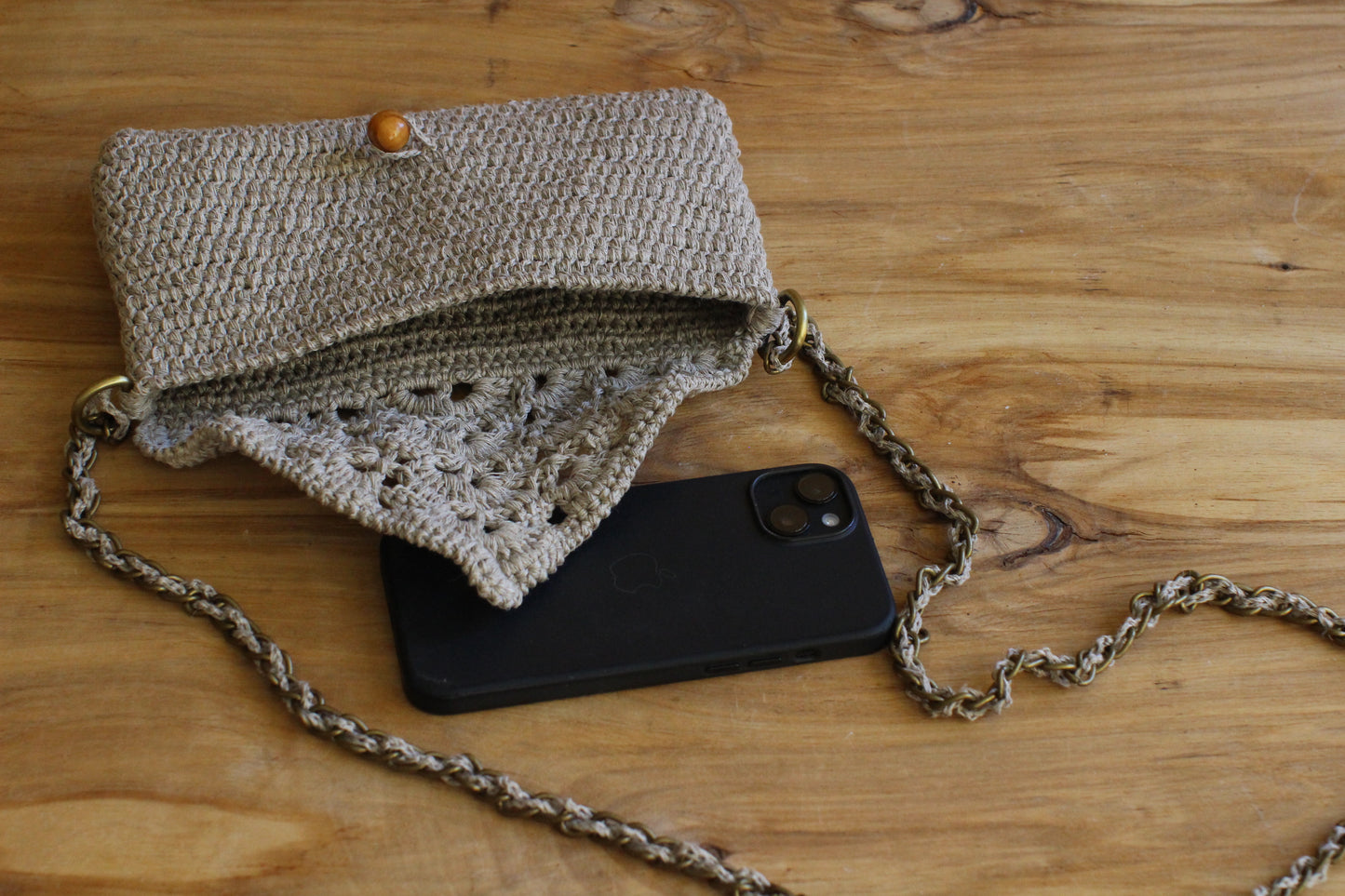 Tamborēta lina somiņa (INBA 11)