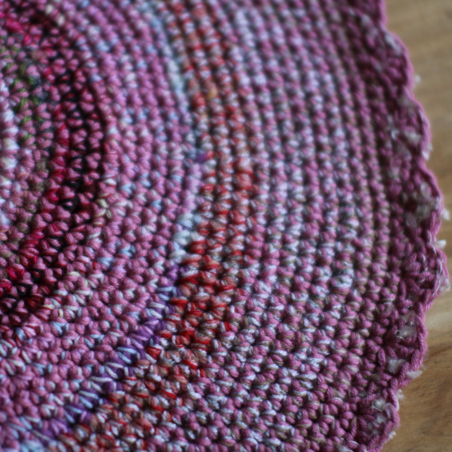 Tamborēts krēsla paliktnis (INPO 93)