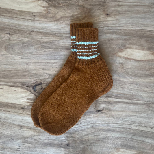 Dark brown woolen socks size 37.-39. (ASZE 77)