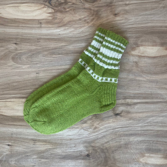 Green woolen socks size 38.-40. (ASZE 79)