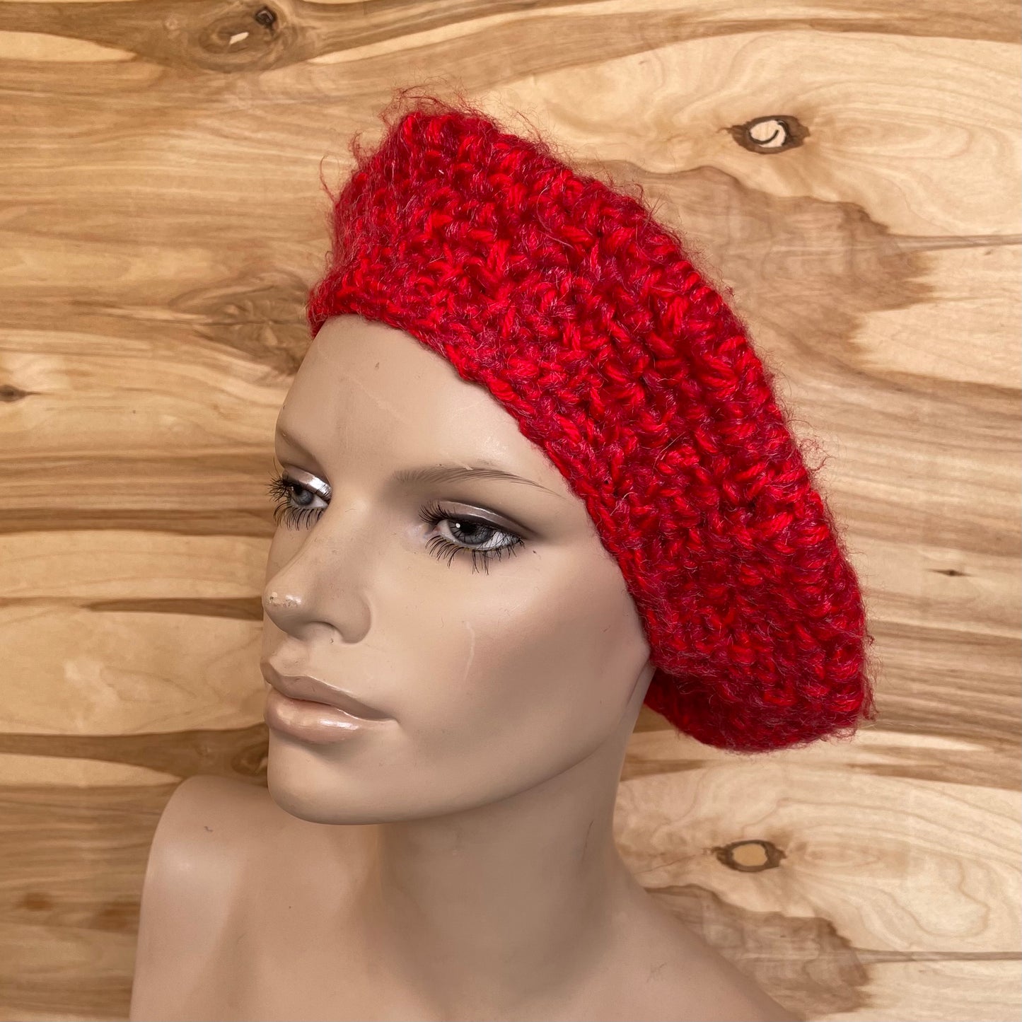 Bright red beret (INKL 46)