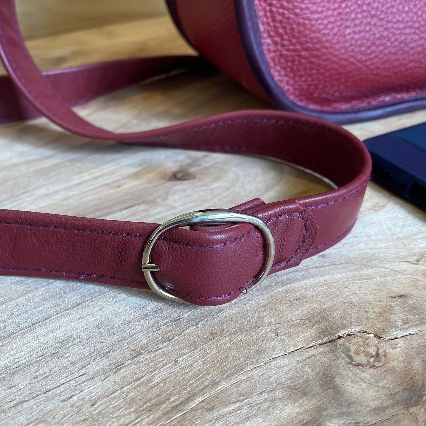 Dark red leather bag (RARA 138)