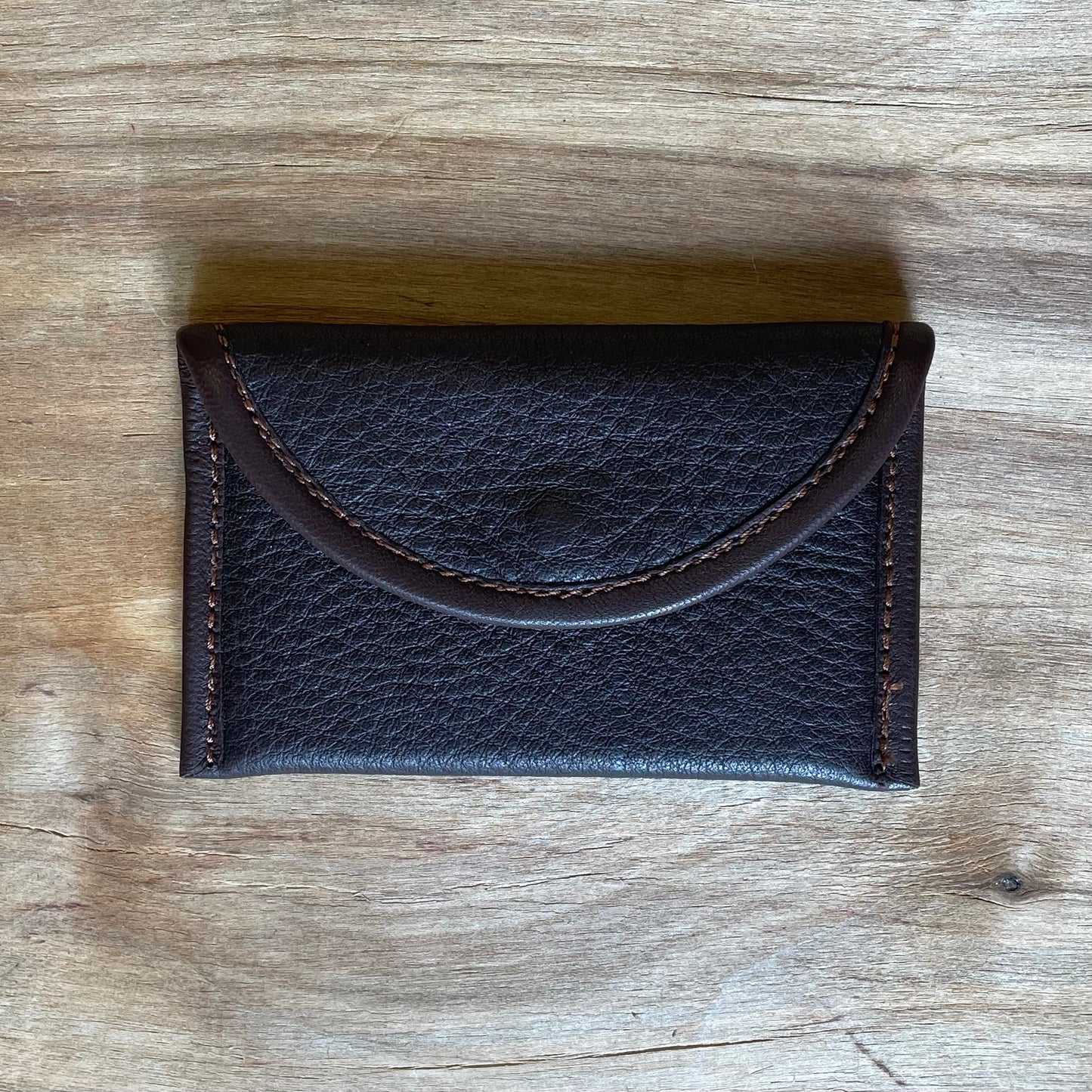 Small leather wallet in dark brown (RARA 127)