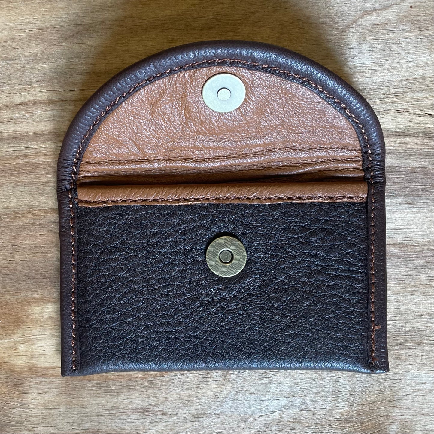 Small leather wallet in dark brown (RARA 127)