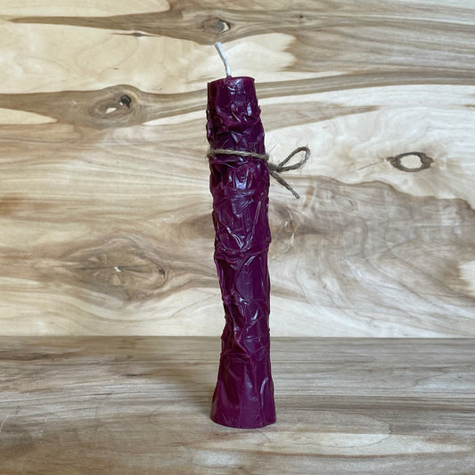 Dark purple handmade Candle (ARHE 21)