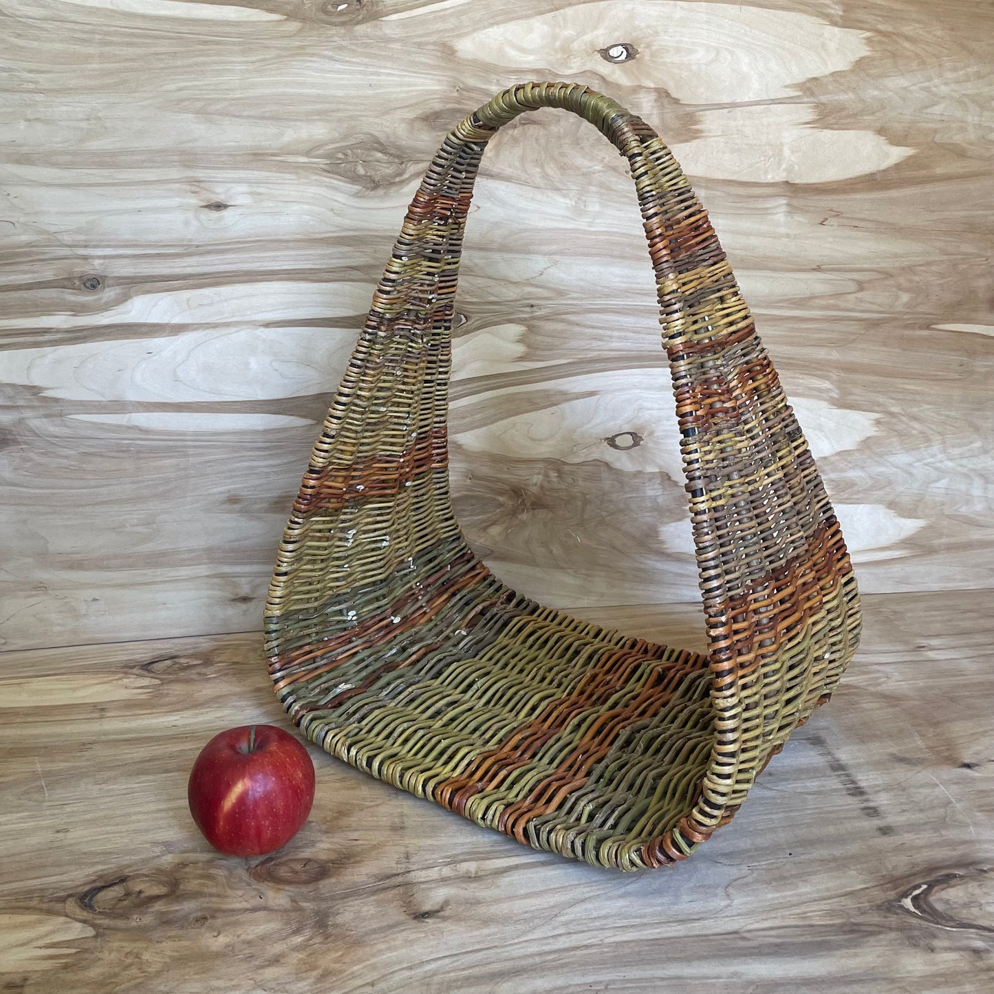 Wicker basket for firewood (SALA 86)