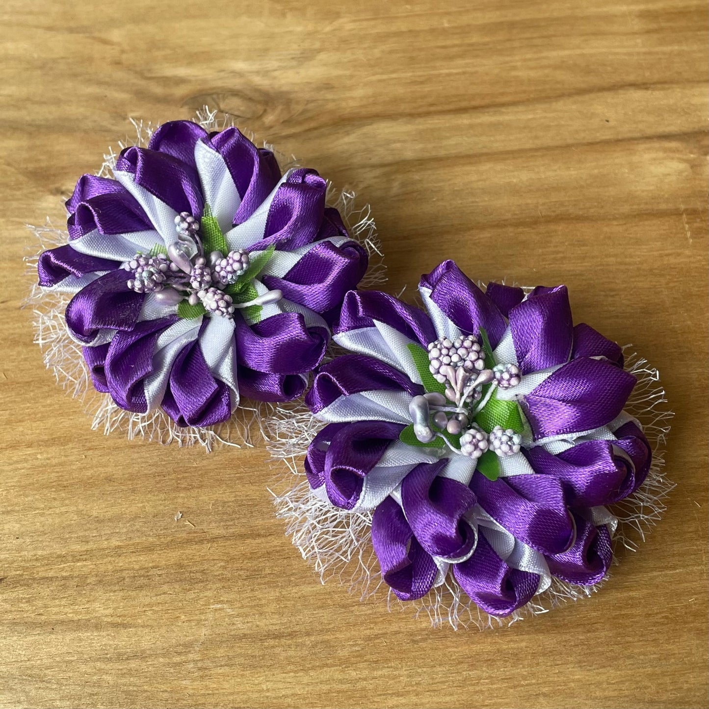 Purple hair tie in a shape of flower (IRFI 22)