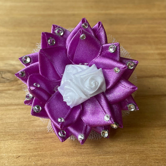 Dark purple hair tie in a shape of decorative flower (IRFI 24)