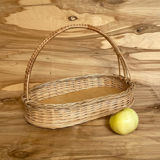 Greenish brown wicker basket (SALA 90)