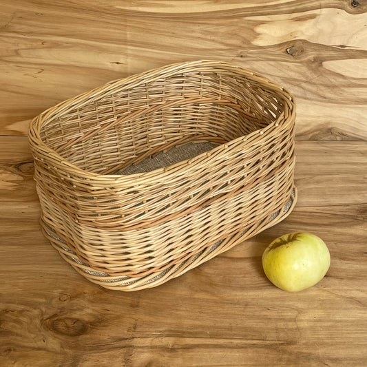 Greenish brown wicker basket (SALA 90)