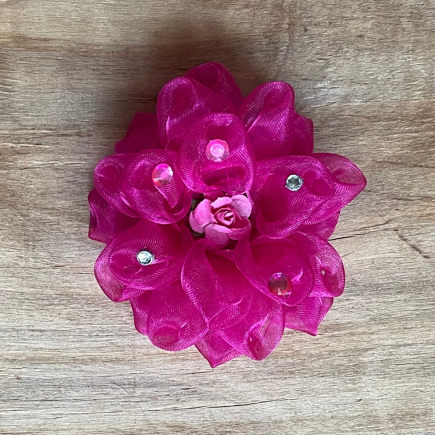 Koši rozā matu gumija zieda formā (IRFI 50) - www.tiptip.lv 