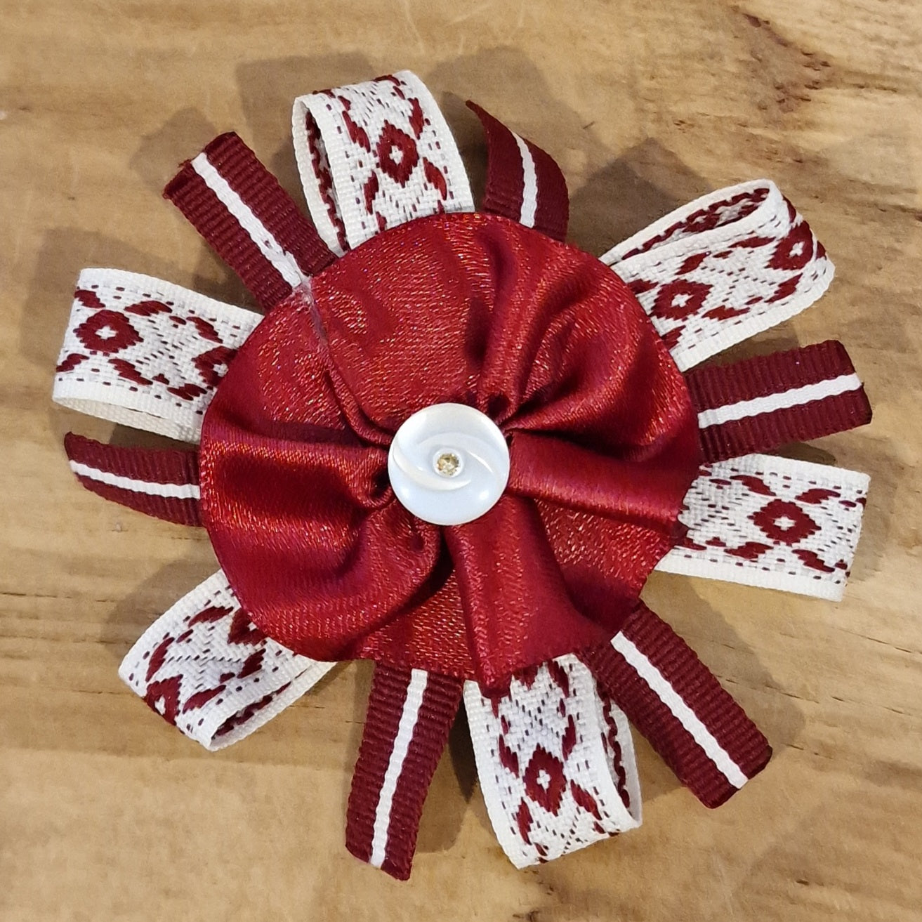 Latviska piespraude (ALMA 142) - www.tiptip.lv 