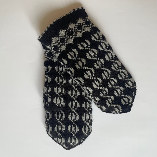 Melni/pelēki vilnas dubultie vīriešu dūraiņi ar dekoratīvu rakstu (GEBA 126) - www.tiptip.lv 