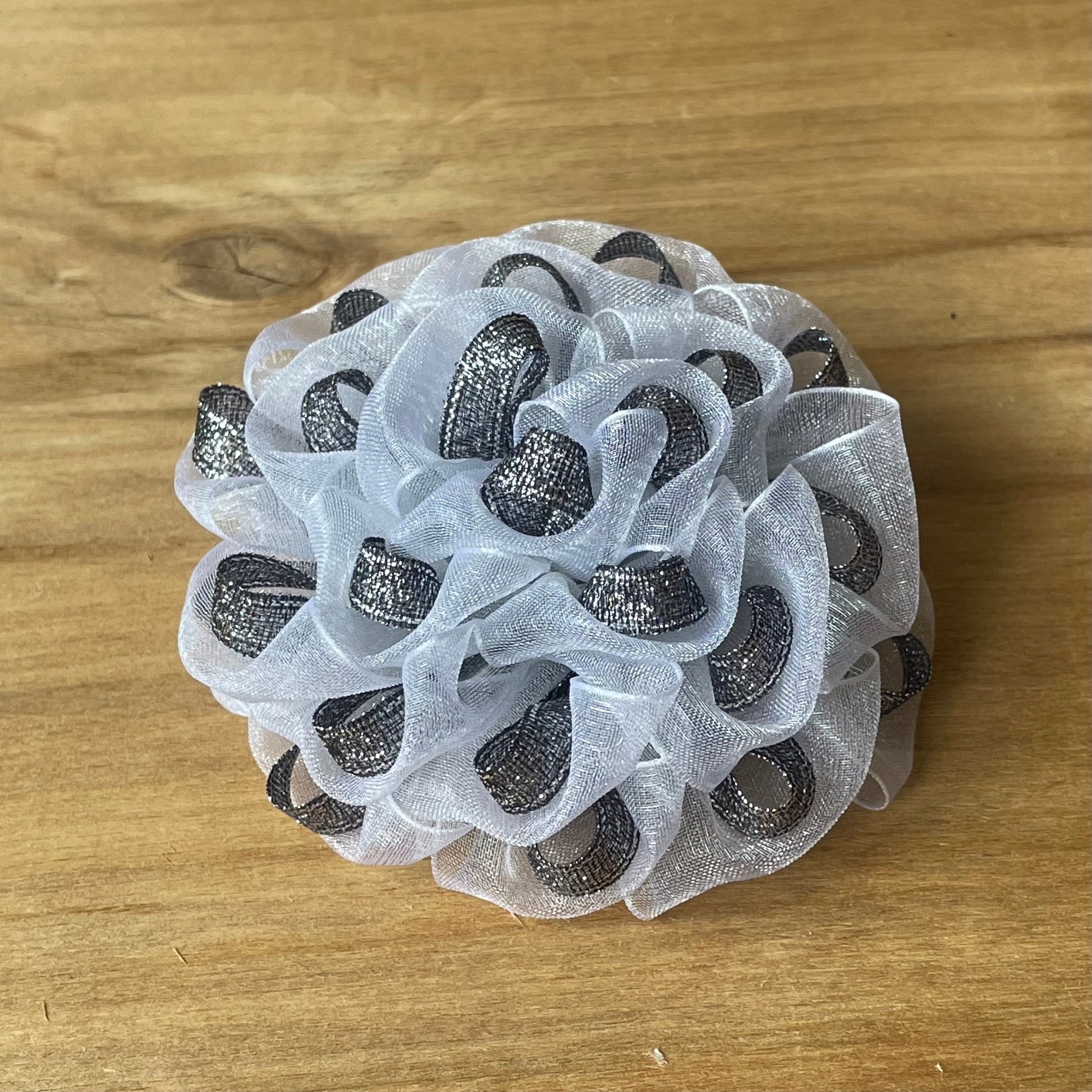 Pelēcīga spīdīga matu rota (IRFI 10) - www.tiptip.lv 