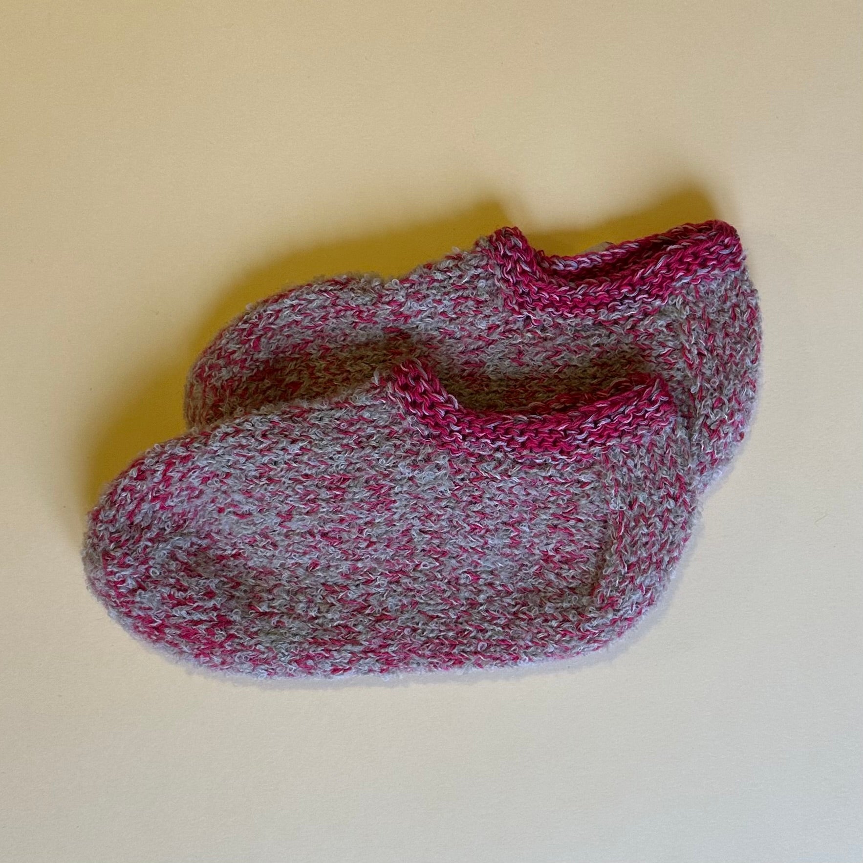 Rozā un pelēkas mājas čībiņas 38.-40.izm. (INPO 77) - www.tiptip.lv 