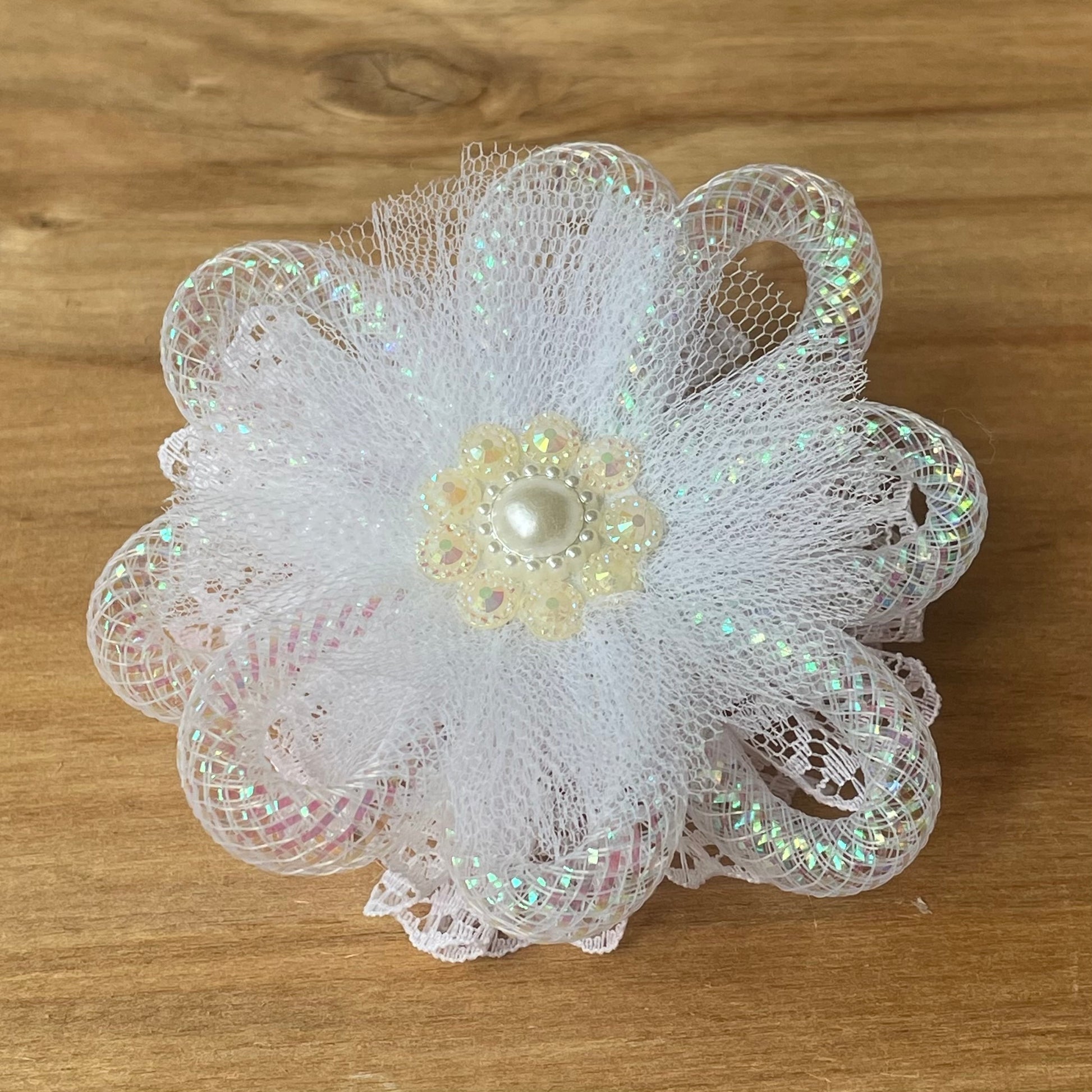 Spīdīgi balta matu rota (IRFI 16) - www.tiptip.lv 