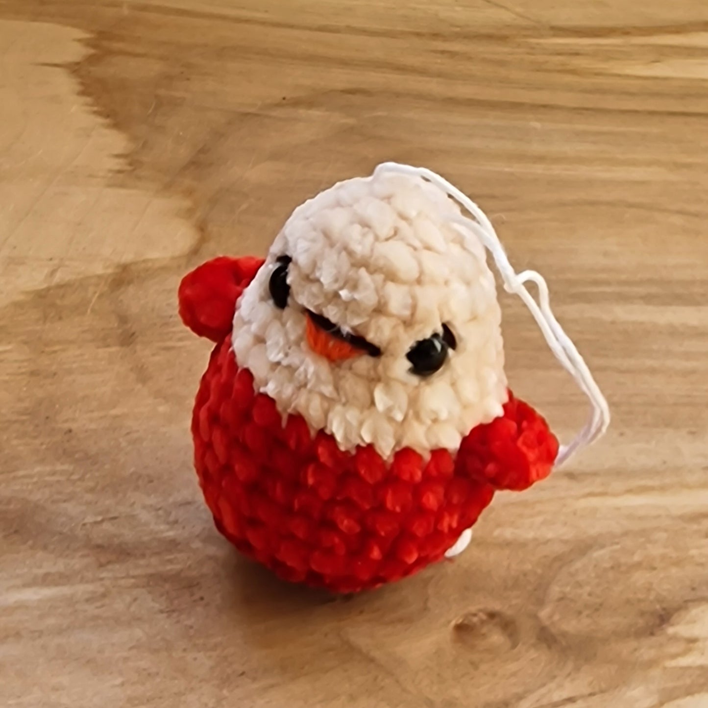 Tamborēts cālēns gaišs/sarkans (AIPU 69) - www.tiptip.lv 