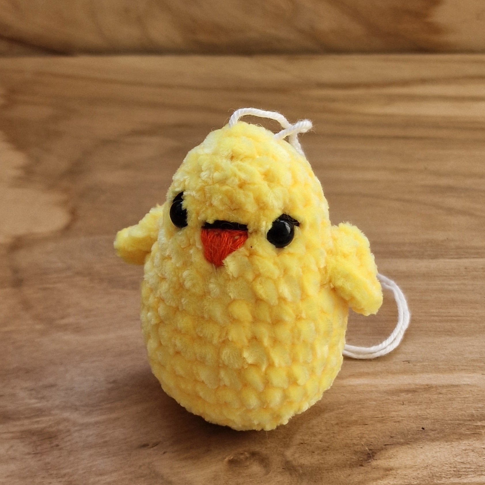 Tamborēts dzeltens cālēns (AIPU 68) - www.tiptip.lv 