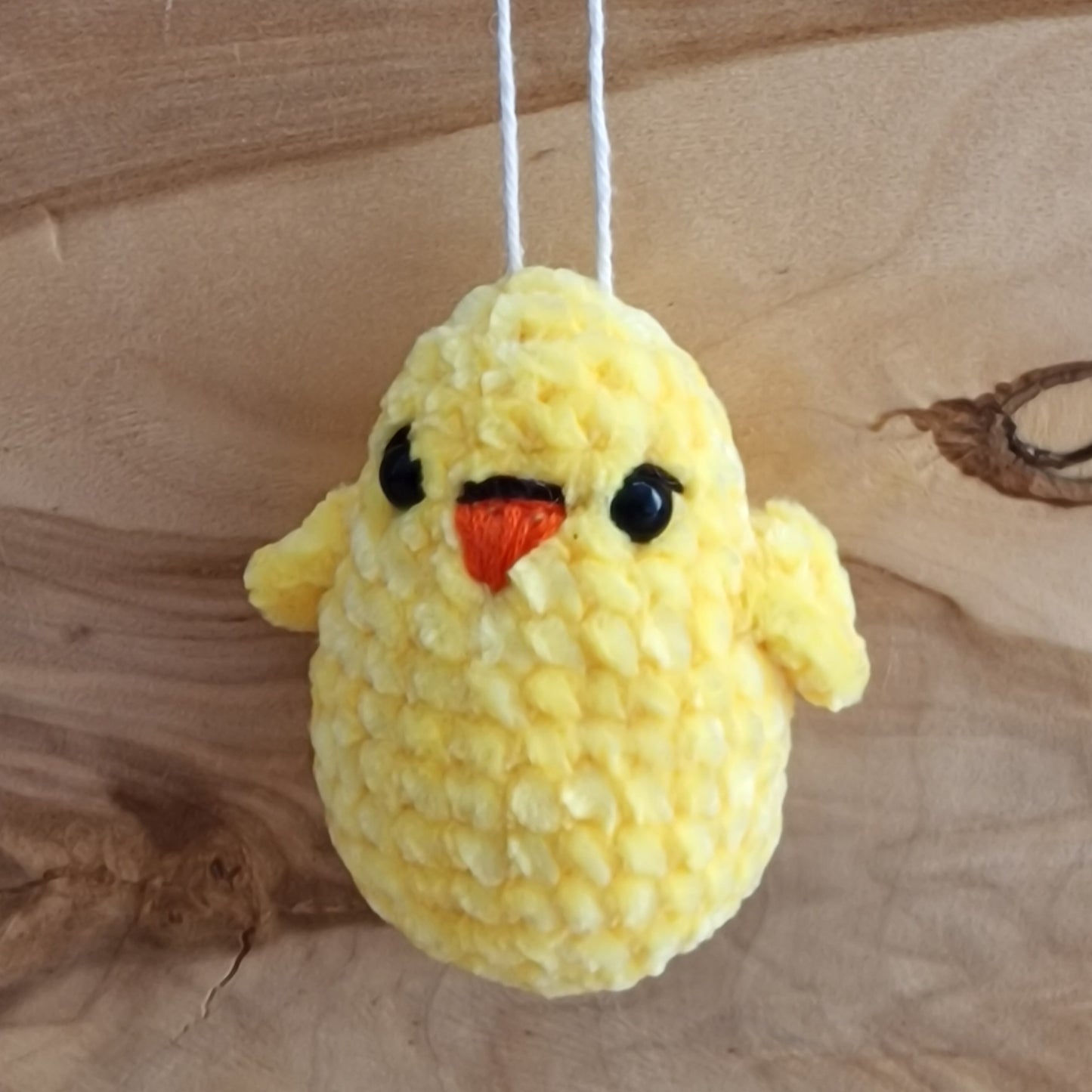 Tamborēts dzeltens cālēns (AIPU 68) - www.tiptip.lv 