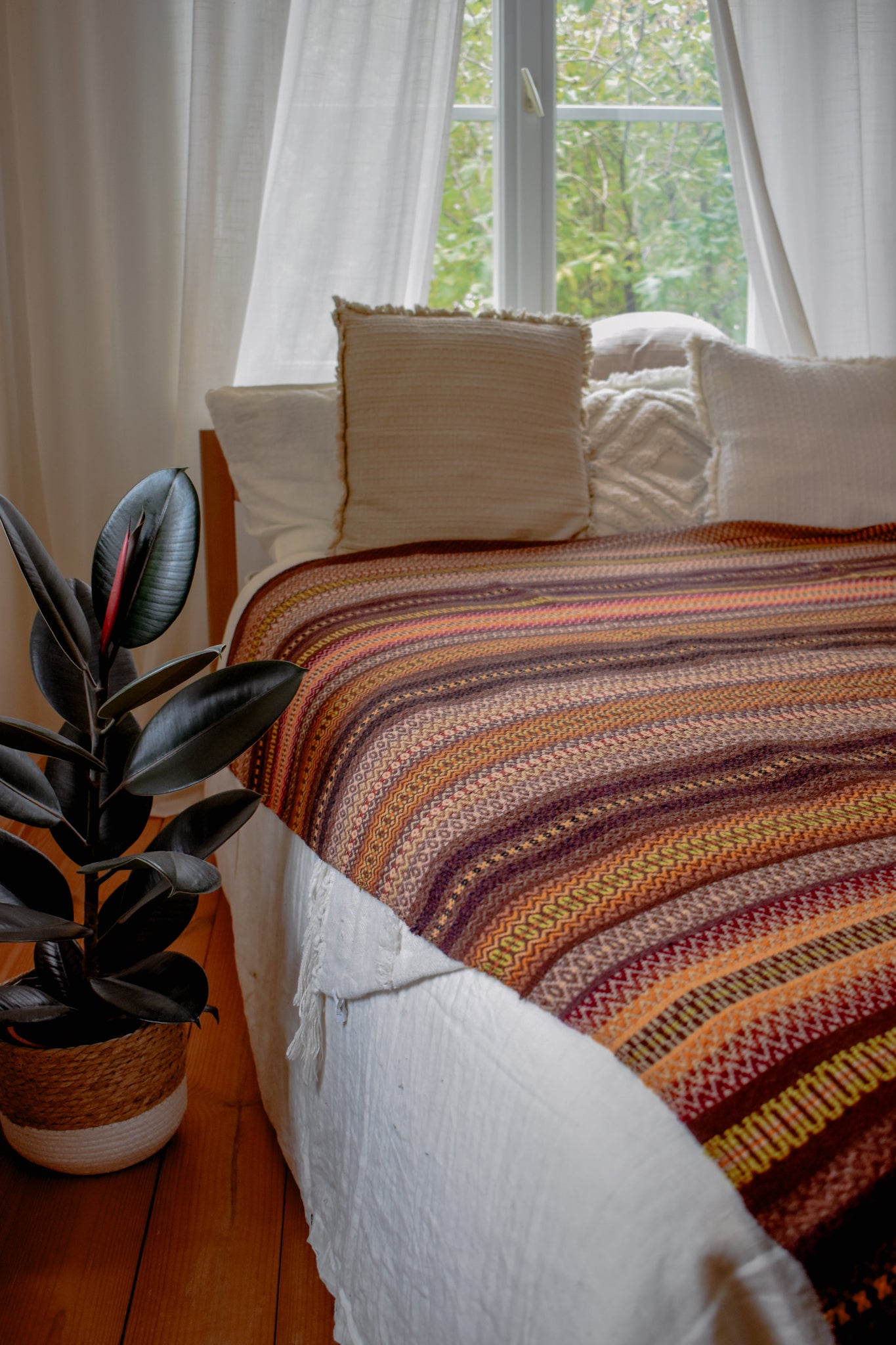 Woven wool blanket / bedspread in autumn colors (DZTO 28)