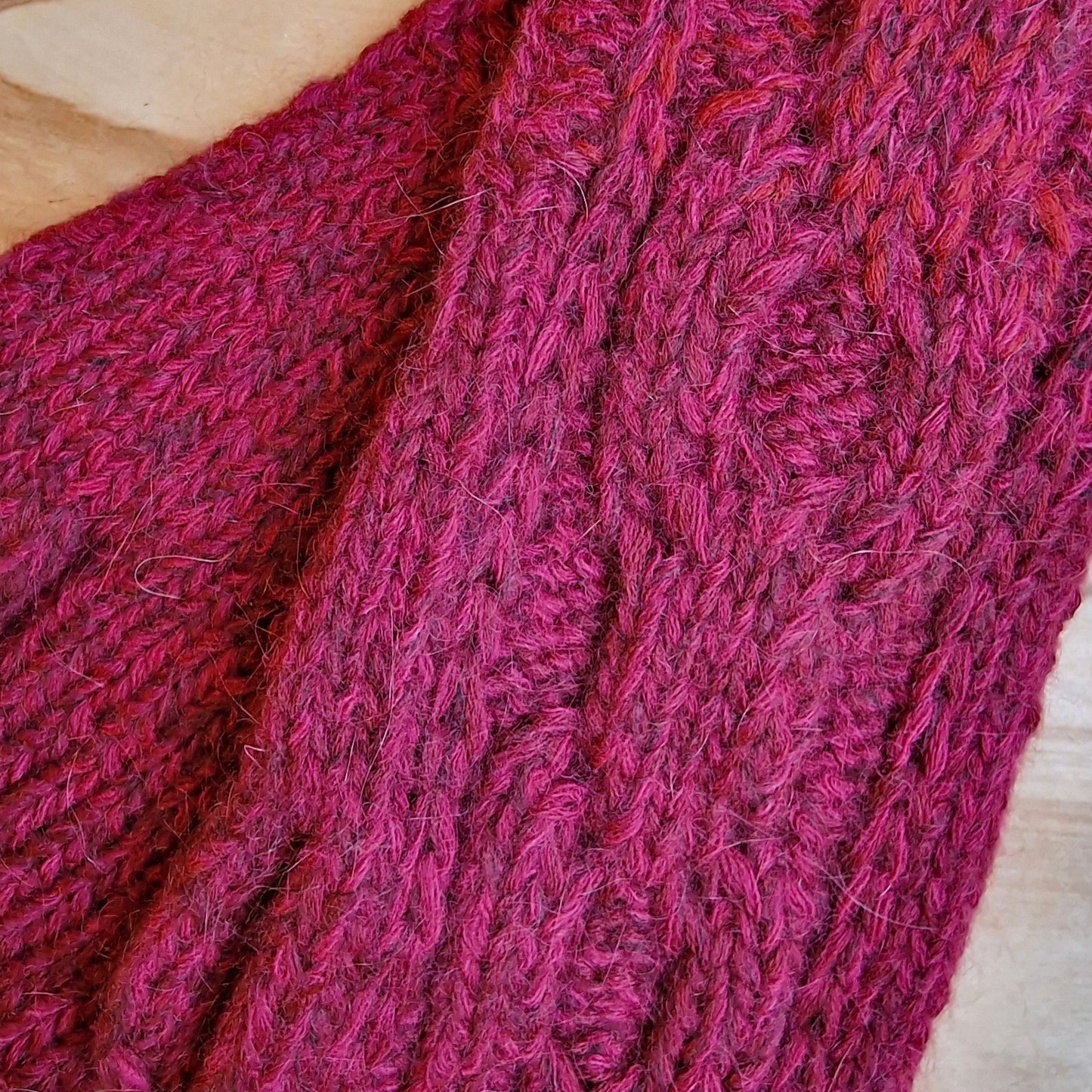 Tumši rozā adīti dūraiņi (DZTO 79) - www.tiptip.lv 